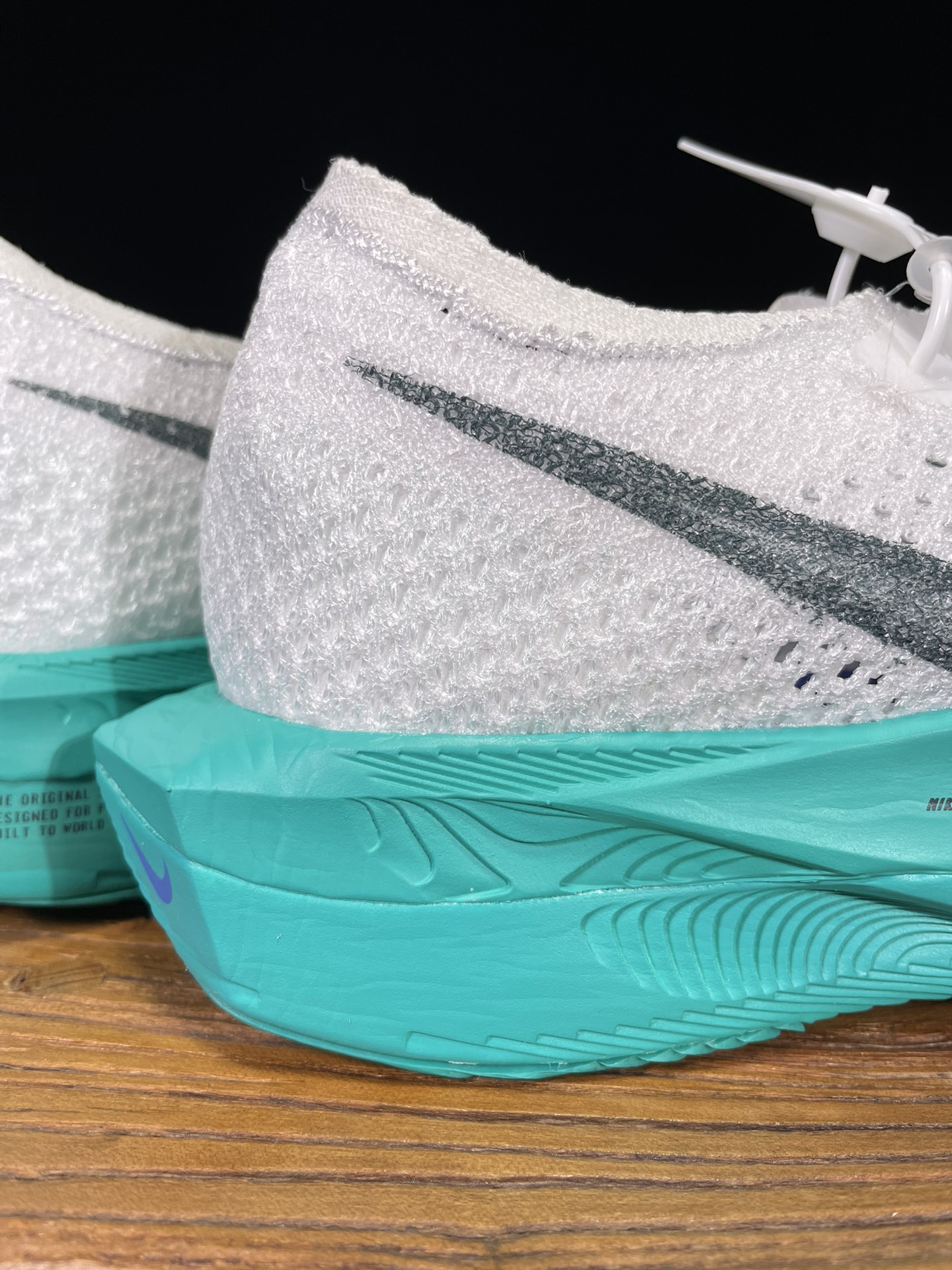   TOP ZoomX Vaporfly Next% 3 Aquatone  破2 三代  全碳板  低筒 减震防滑 运动鞋 跑步鞋 男鞋 女鞋 波鞋 白绿DV4129-102