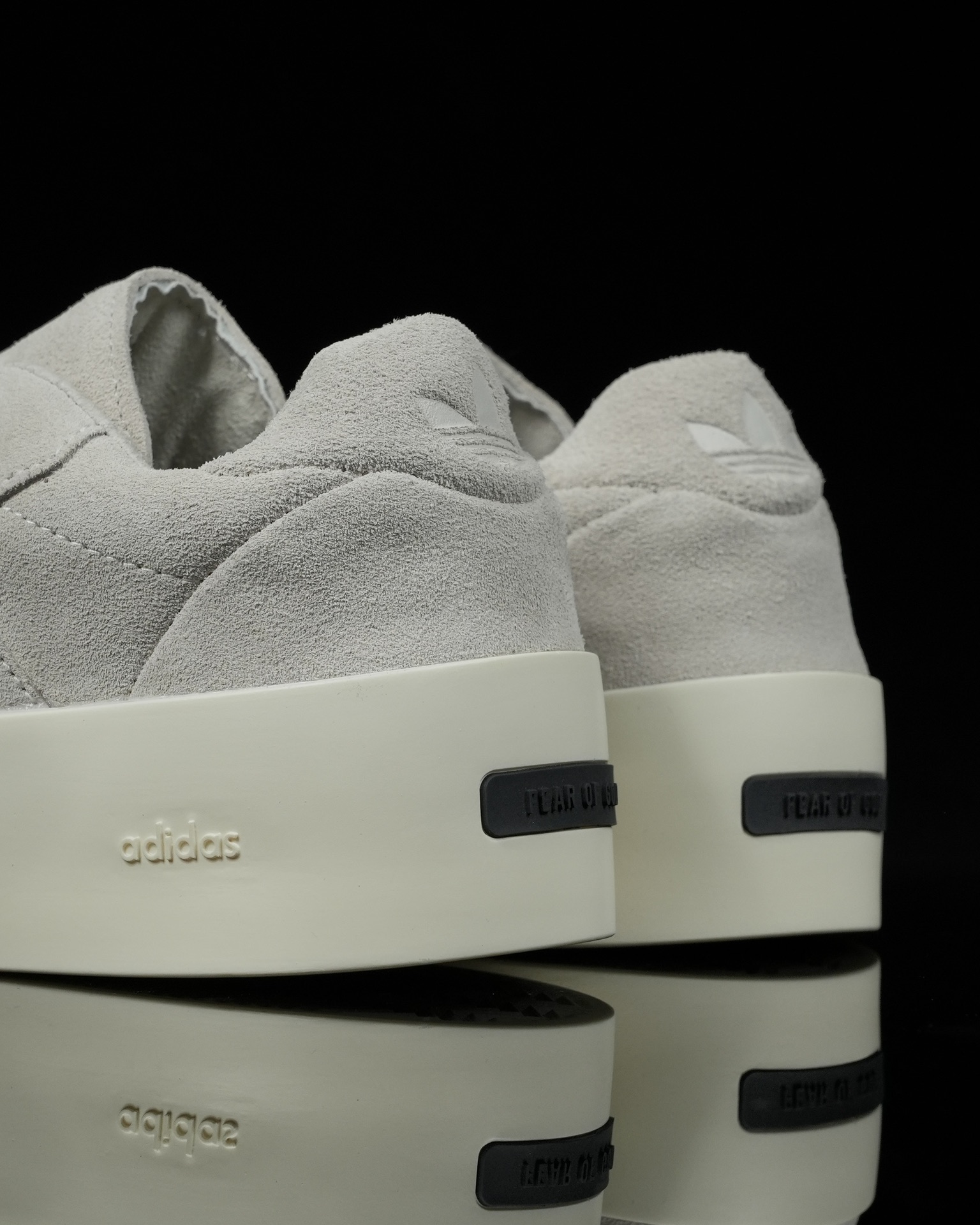 FEAR OF GOD FOG Adidas Athletics 86 Lo 联名款 低筒 复古板鞋 休闲鞋 男鞋 女鞋 浅灰 IE6215