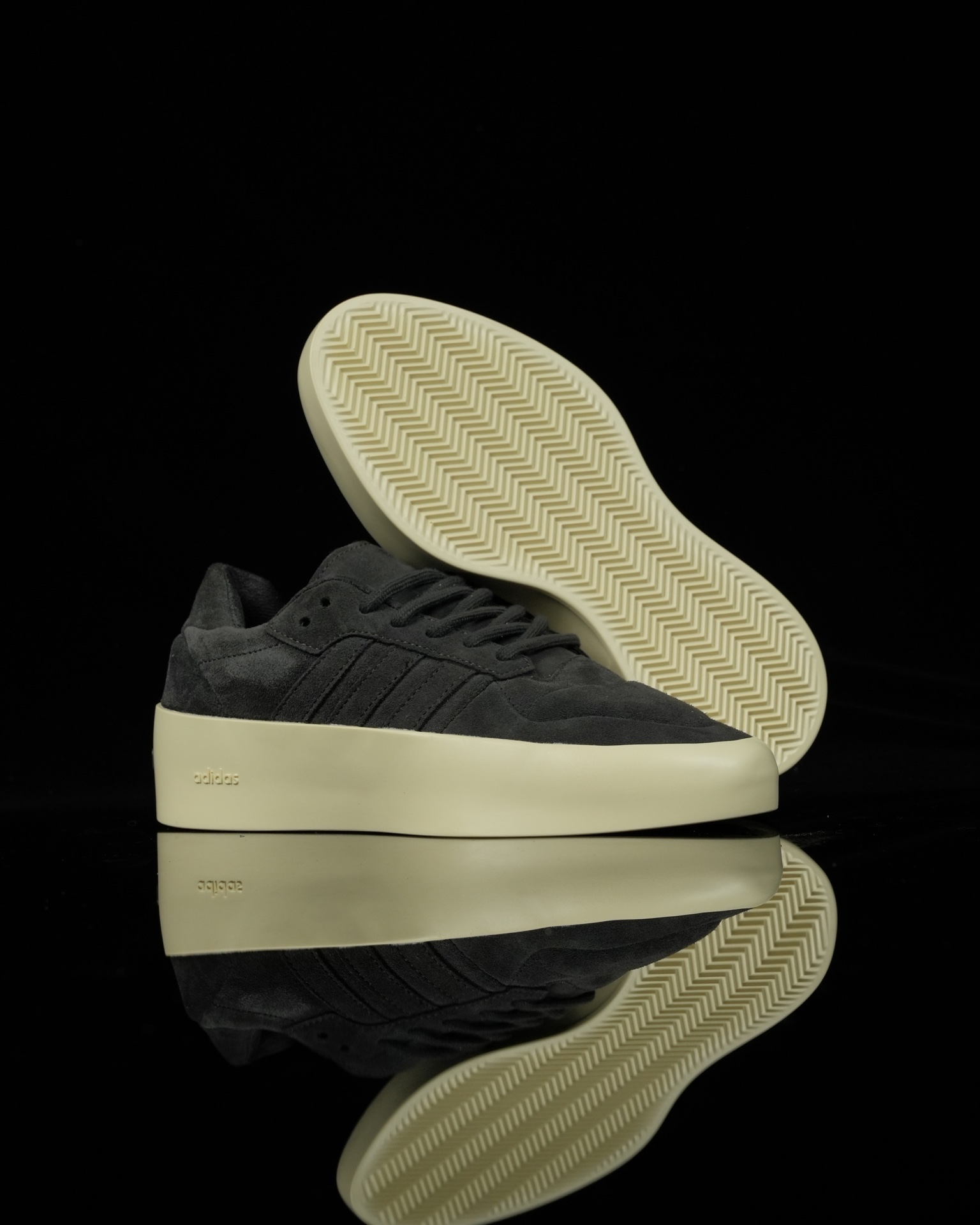  FEAR OF GOD FOG Adidas Athletics 86 Lo 联名款 低筒 复古板鞋 休闲鞋 男鞋 女鞋 黑色 IG6633