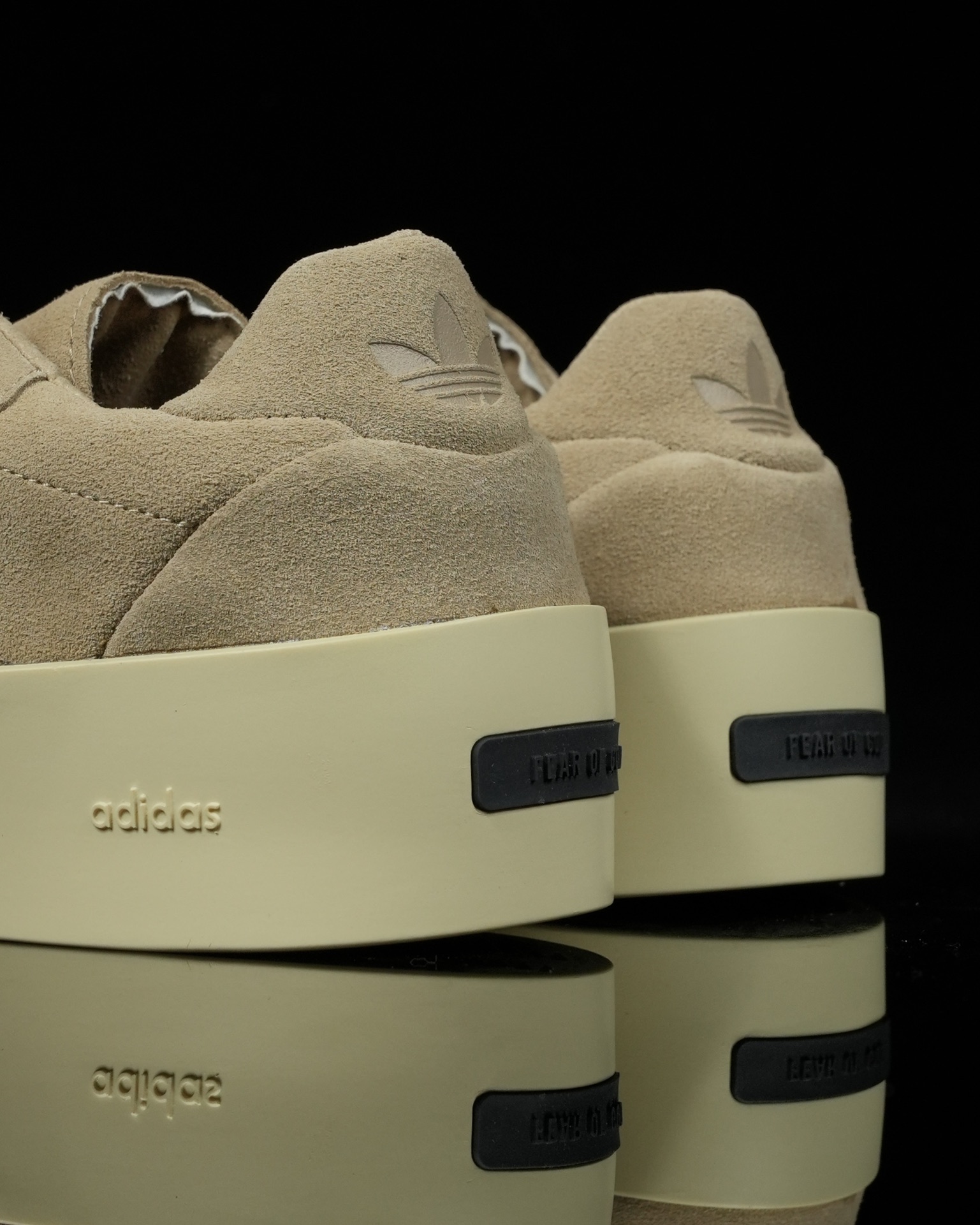 FEAR OF GOD FOG Adidas Athletics 86 Lo 联名款 低筒 复古板鞋 休闲鞋 男鞋 女鞋 卡其 IE6213