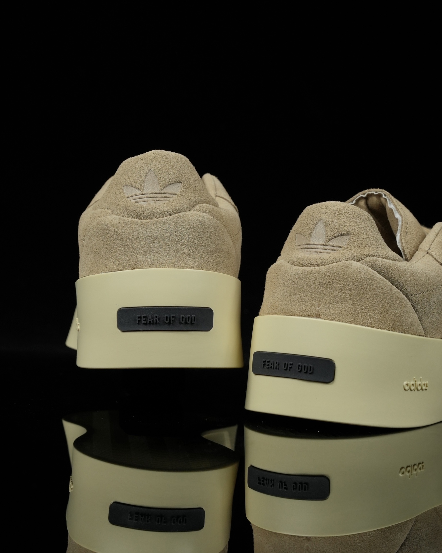 FEAR OF GOD FOG Adidas Athletics 86 Lo 联名款 低筒 复古板鞋 休闲鞋 男鞋 女鞋 卡其 IE6213