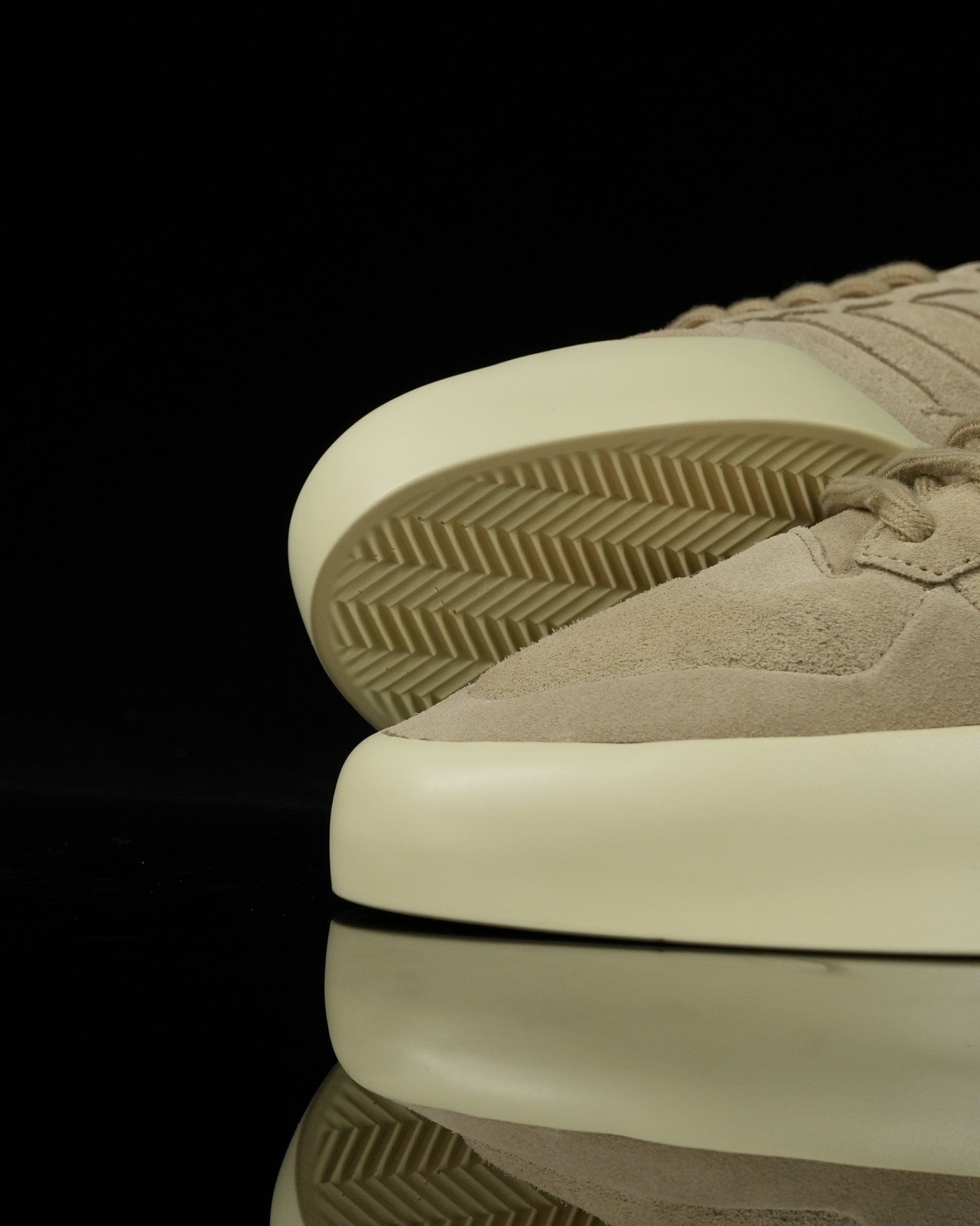 FEAR OF GOD FOG Adidas Athletics 86 Lo 联名款 低筒 复古板鞋 休闲鞋 男鞋 女鞋 卡其 IE6213