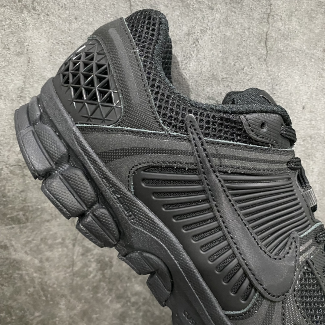  新版 Nike Air Zoom Vomero 5  前后气垫 低筒 跑步鞋 运动鞋 男鞋 女鞋 波鞋 全黑 BV1358-003