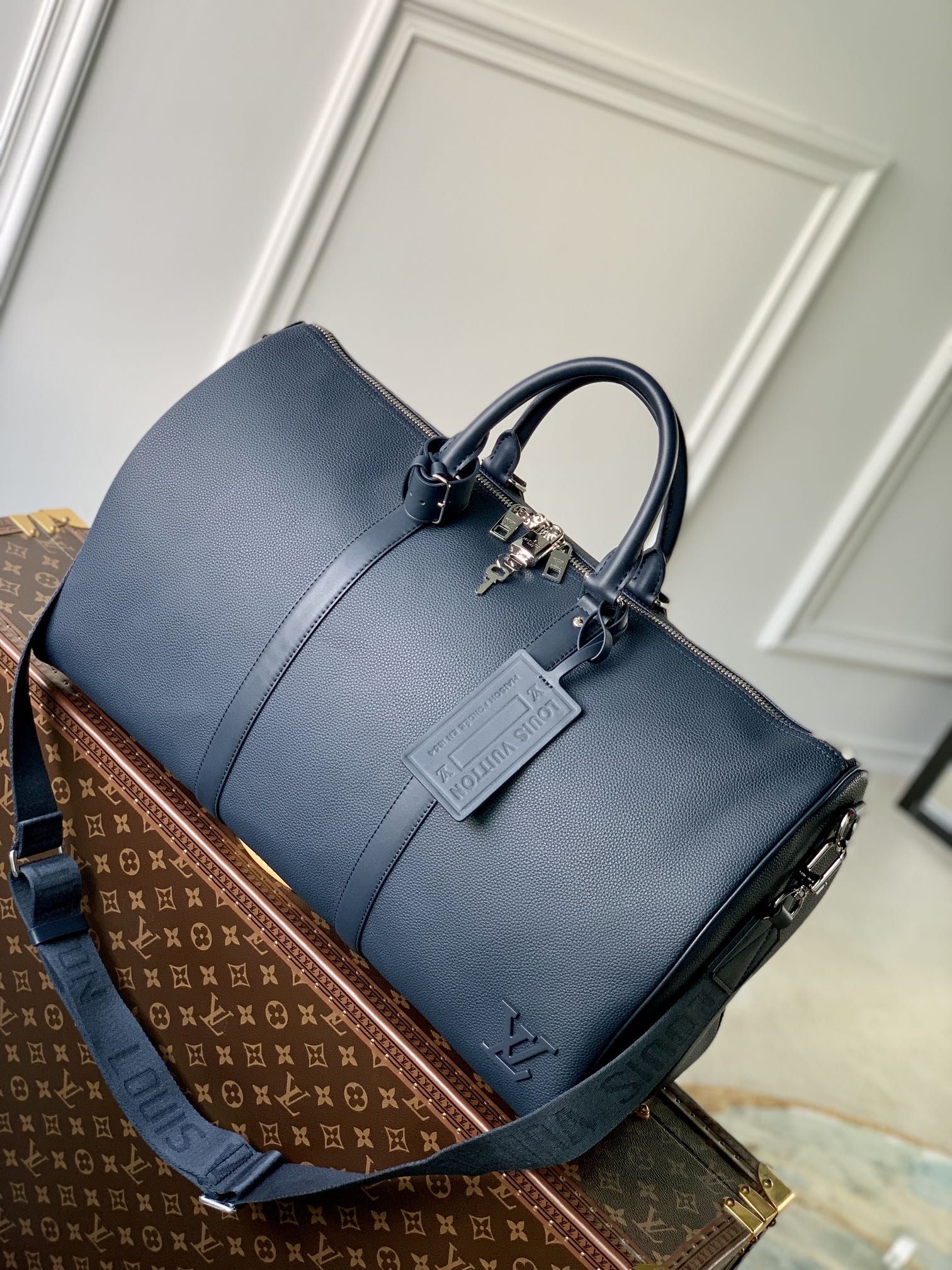  原厂皮 LOUIS VUITTON LV keepall 50  可调节 旅行包 手提包 单肩包 斜挎包  黑色 蓝色 米黄 灰绿 M21420 M22609 