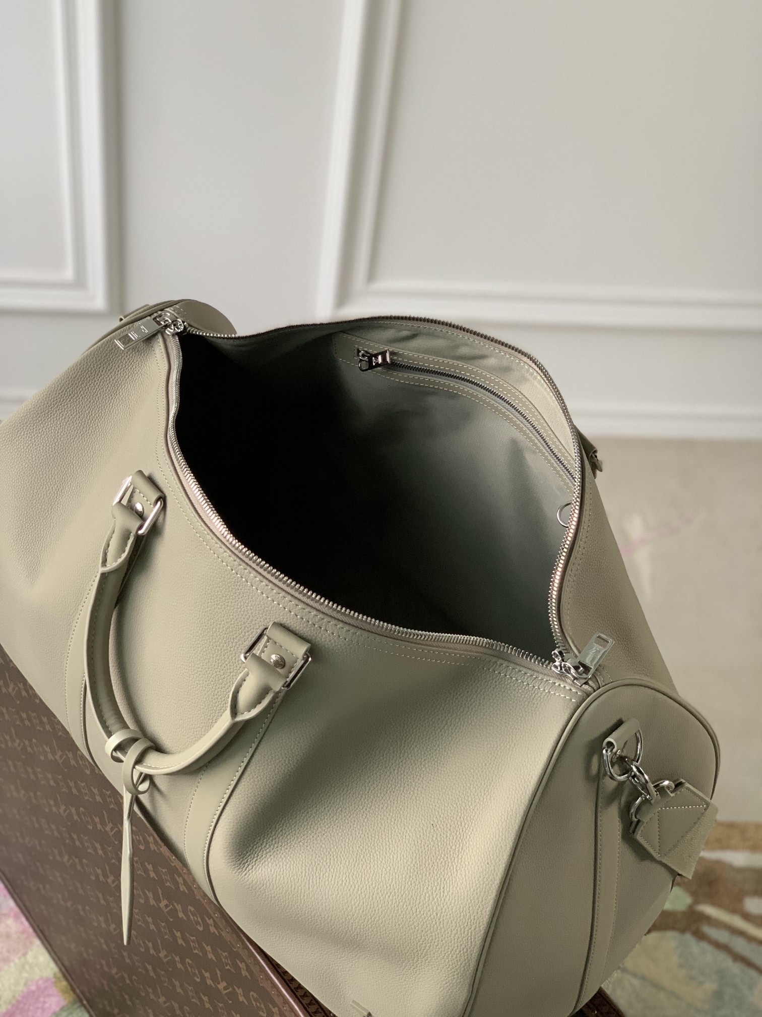  原厂皮 LOUIS VUITTON LV keepall 50  可调节 旅行包 手提包 单肩包 斜挎包  黑色 蓝色 米黄 灰绿 M21420 M22609 