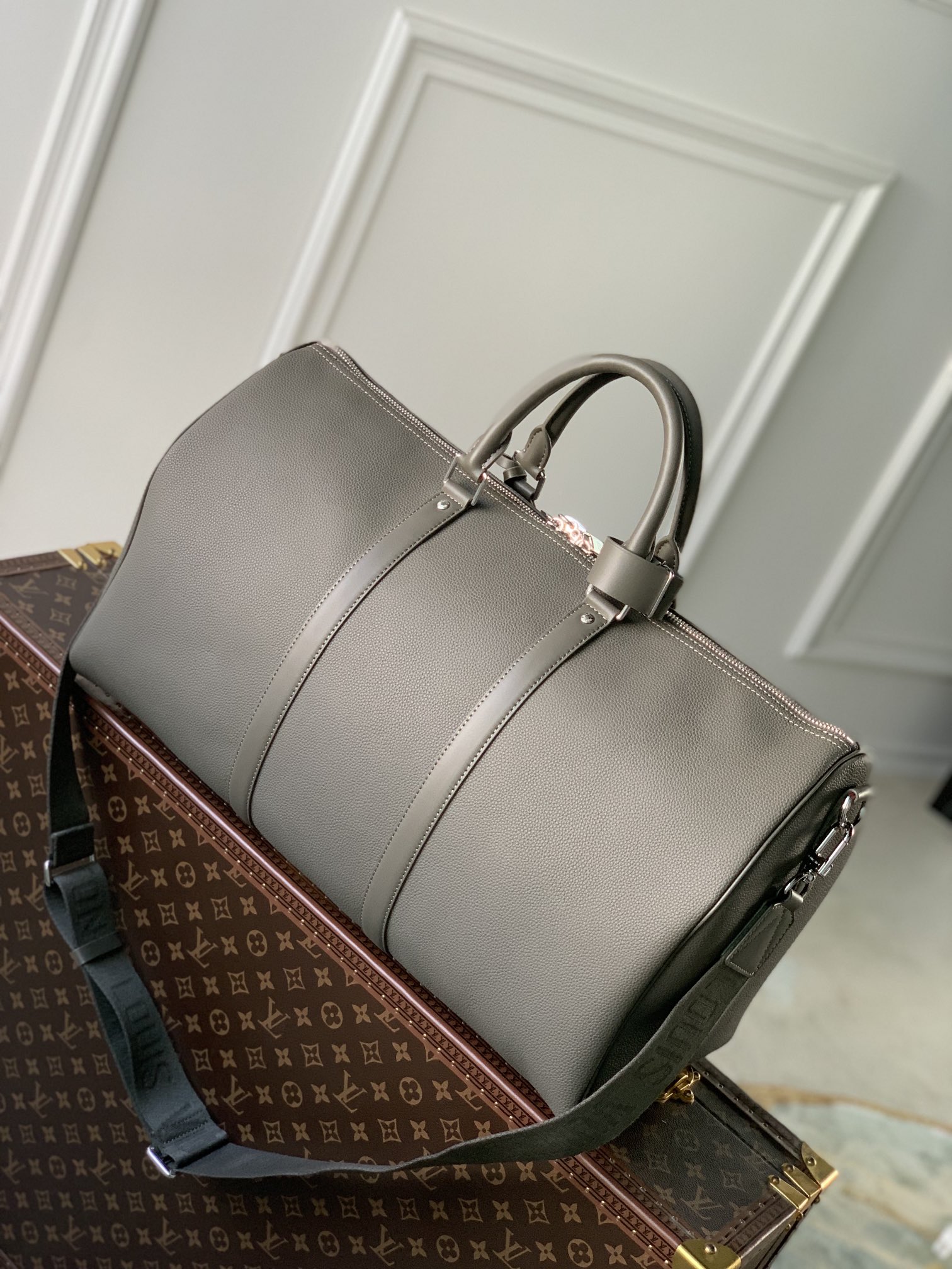  原厂皮 LOUIS VUITTON LV keepall 50  可调节 旅行包 手提包 单肩包 斜挎包  黑色 蓝色 米黄 灰绿 M21420 M22609 