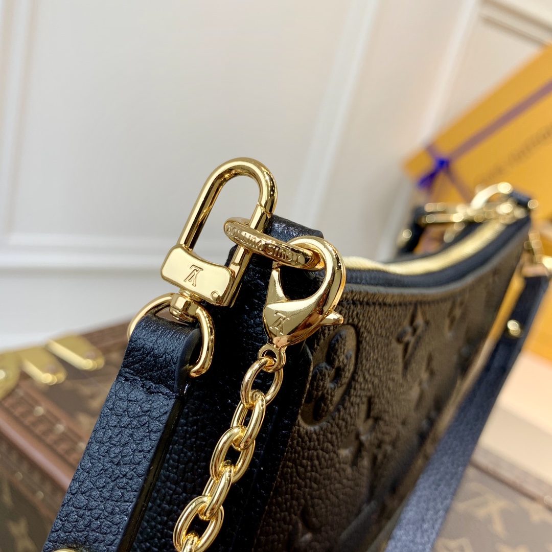  LOUIS VUITTON 路易威登 Easy Pouch On Strap 属件D形环拉链开合老花压纹牛皮革 斜挎包 单肩包 手提包 黑色 M80349