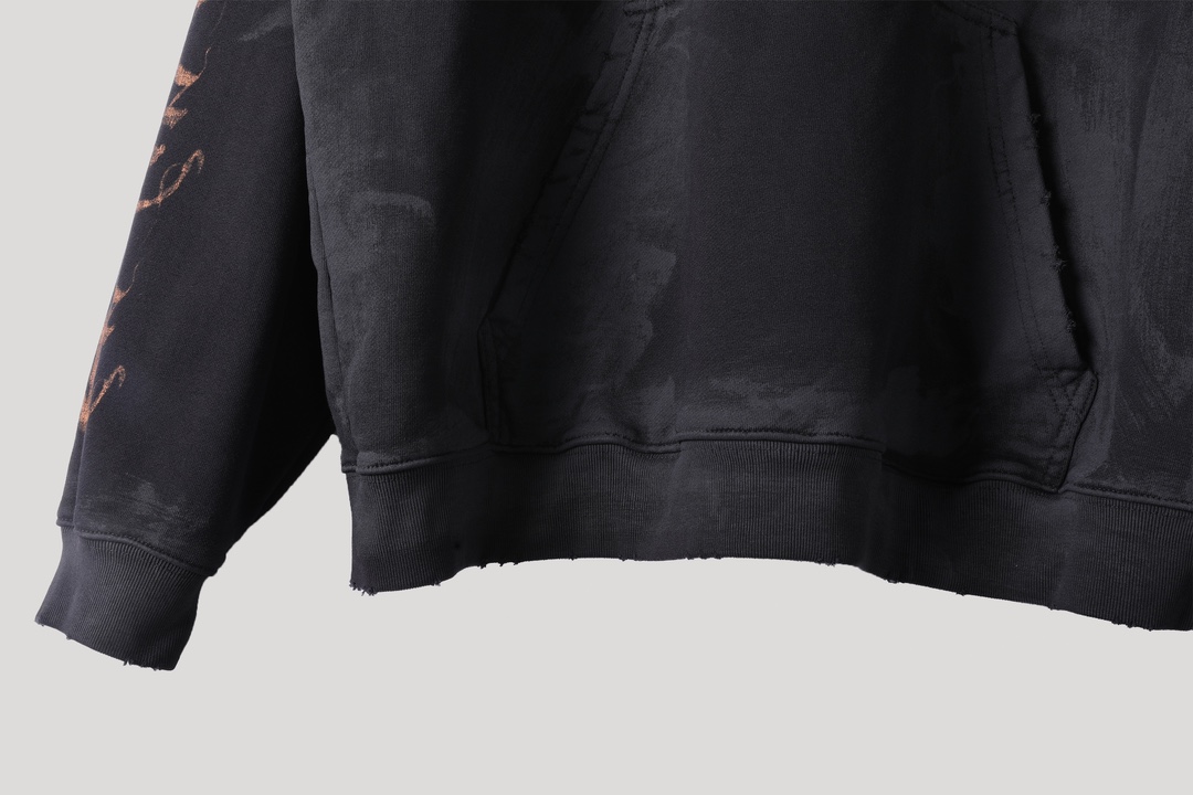 Balenciaga 巴黎世家 巴黎铁塔 印花 连帽 卫衣帽衫 套头 长袖 秋冬保暖 男女同款  黑色 744462TOVE31055