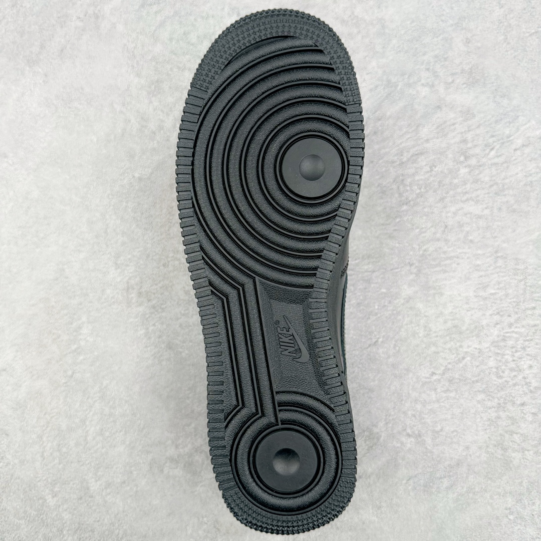 Sky High  Farm Workwear x KAWS Air Force 1 Low  AF1 空军一号 三方联名  低筒 防滑轻便 休闲鞋 板鞋 男鞋 女鞋 波鞋  黑色 CW2288-001