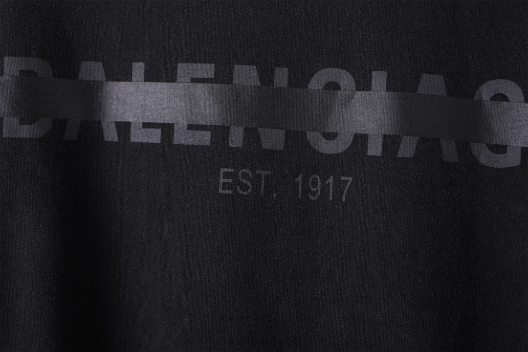 Balenciaga 巴黎世家  膠帶  印花 连帽 卫衣帽衫 套头 长袖 秋冬保暖 男女同款  黑色  