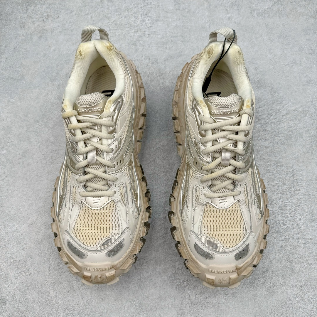  Balenciaga 巴黎世家 Defender 时尚 复古做旧 轮胎鞋 老爹鞋 男鞋 女鞋 淡棕色 泥染 685613W2RAF9700