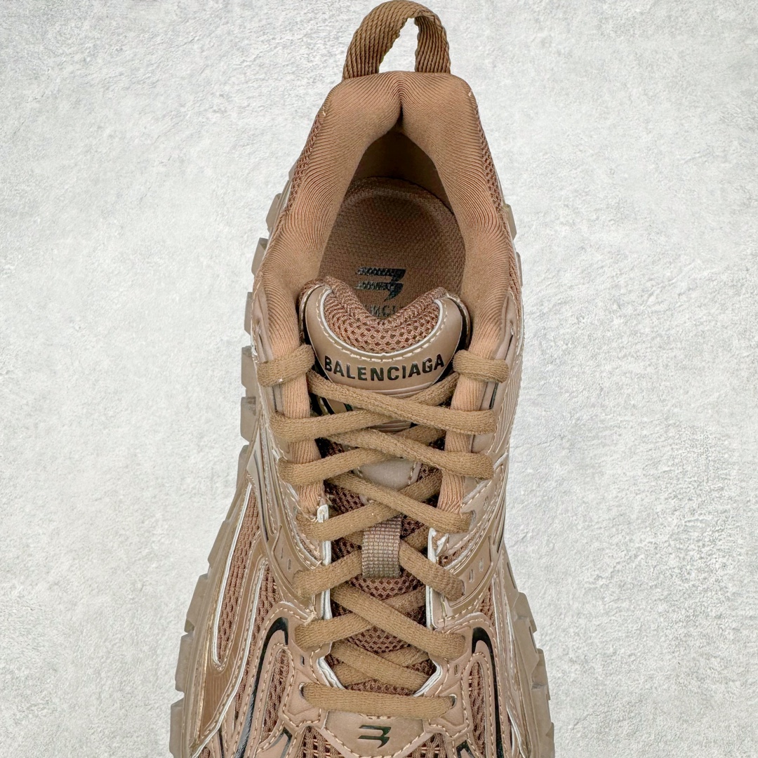  Balenciaga 巴黎世家 Defender 时尚 复古做旧 轮胎鞋 老爹鞋 男鞋 女鞋 棕色 685613W2RAL2010