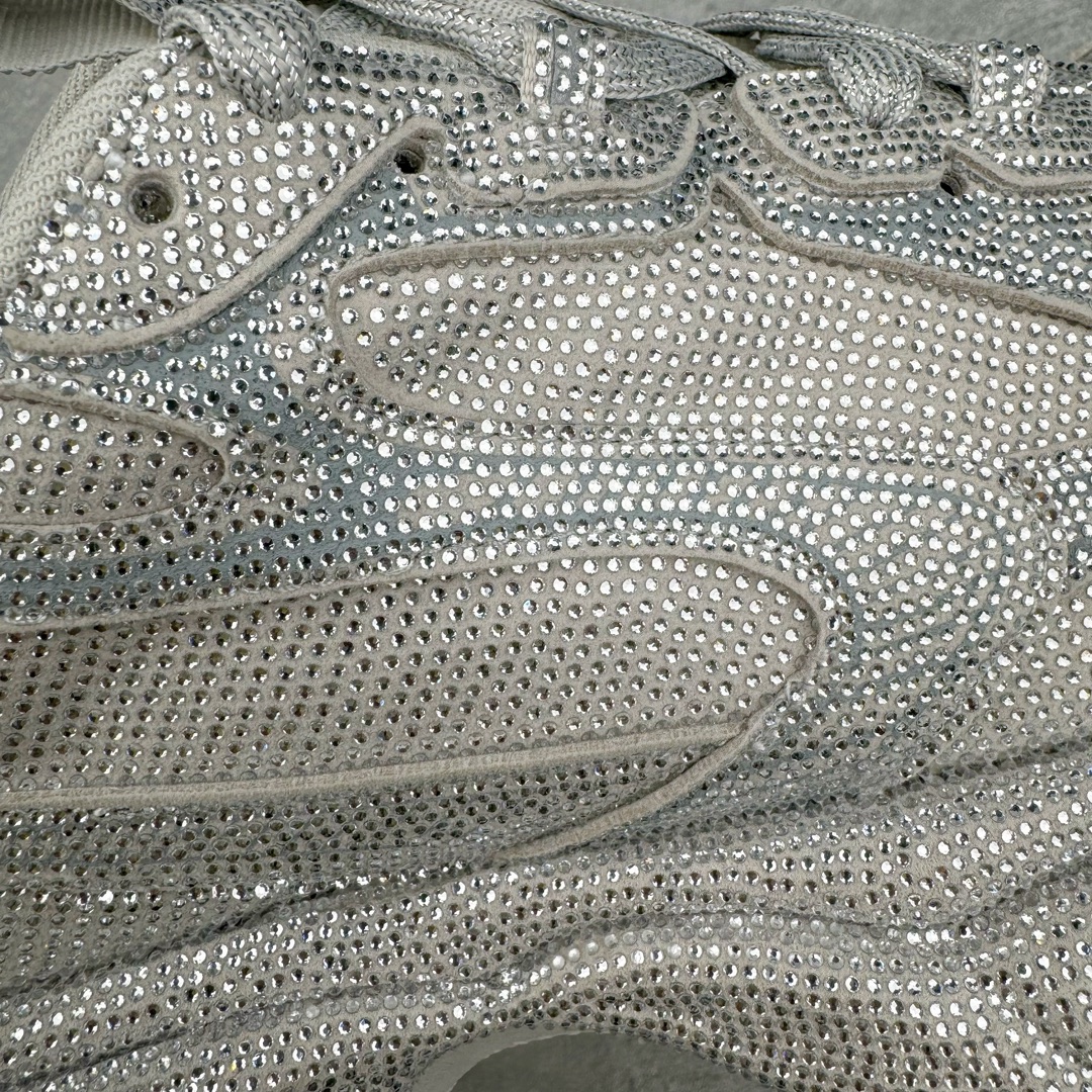  Balenciaga 巴黎世家 3XL 水晶  系带 做旧 低筒 老爹鞋 运动 复古板鞋 休闲鞋 男鞋 女鞋 白色 734731W3XST1100