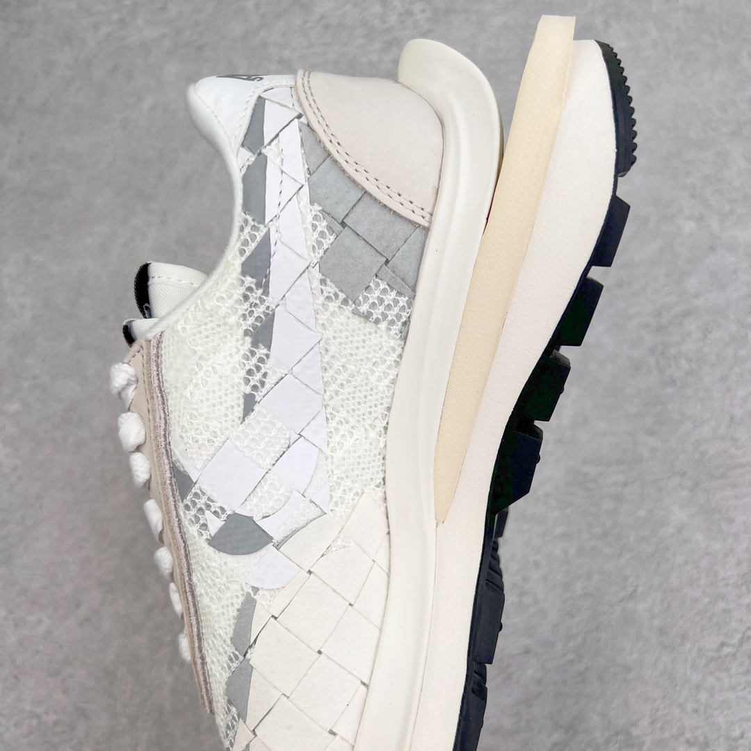 Nike  Sacai Jean Paul Gaultier 高缇耶 解构 低筒 复古休闲鞋 跑步鞋 板鞋 男鞋 女鞋  波鞋 白色DR5209-100