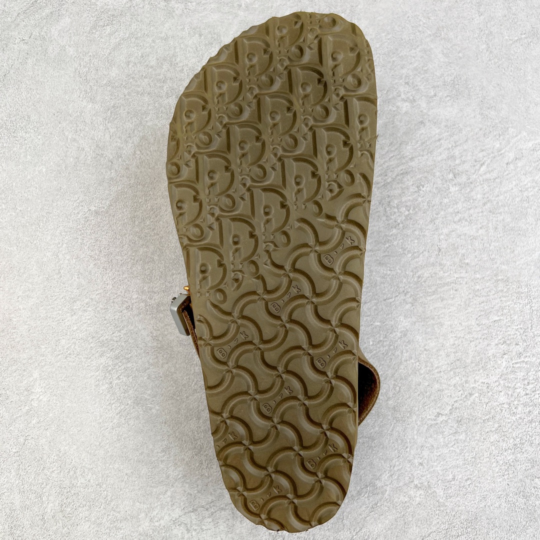  Birkenstock Dior迪奥 Tokio 勃肯 小牛皮 圆头 时尚凉拖 卡其色 3SA116ZSD_H620