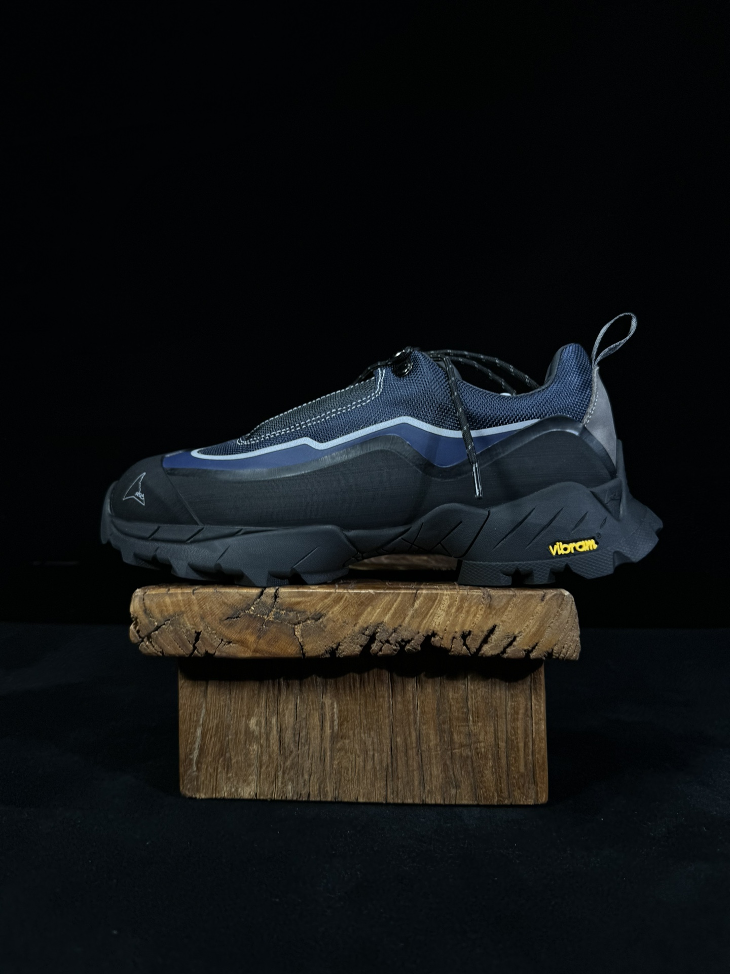 ROA Hiking 低筒 休闲 简约舒适 户外登山鞋 男女同款 黑藏青  KFAJL10-004J