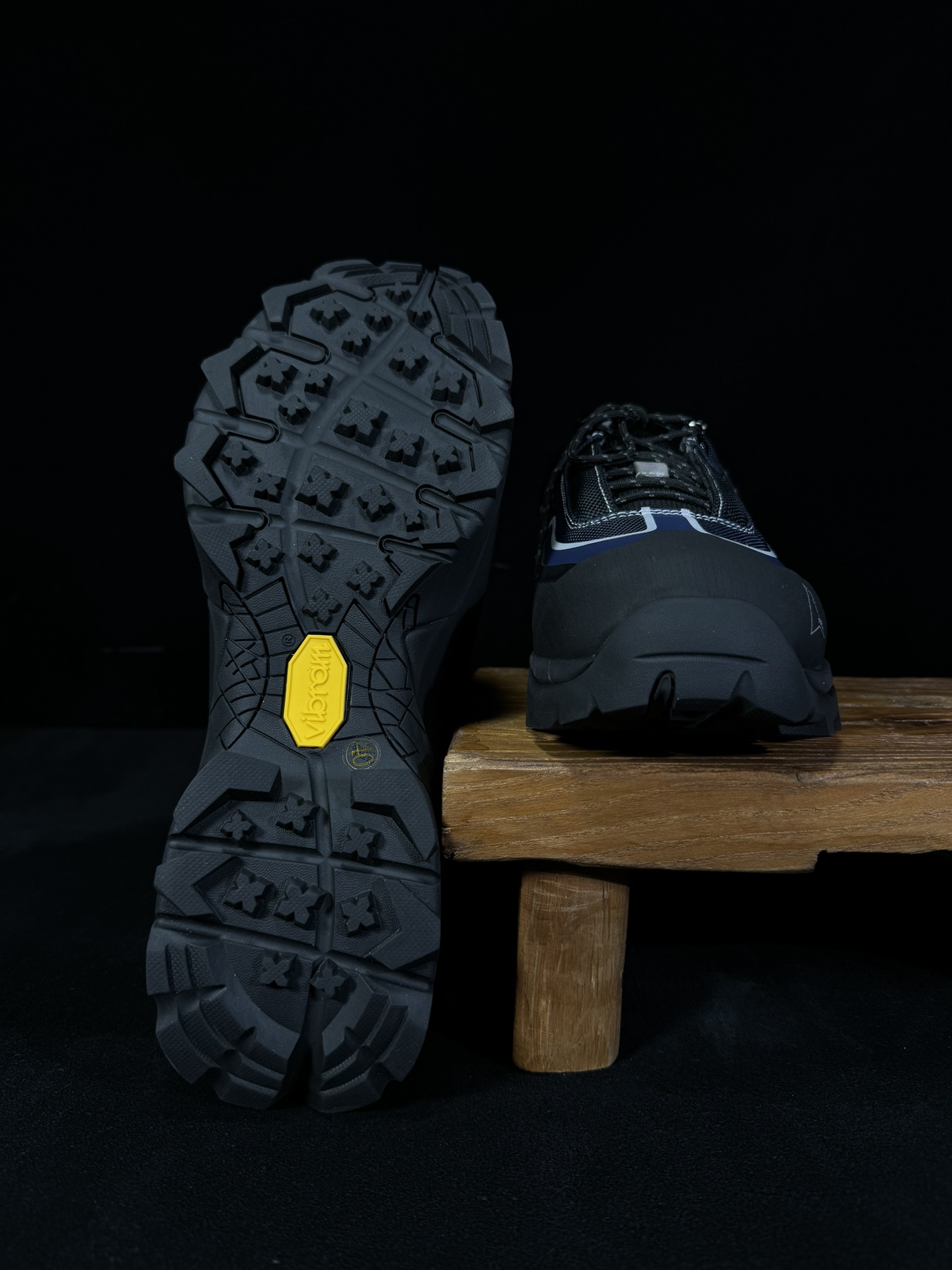 ROA Hiking 低筒 休闲 简约舒适 户外登山鞋 男女同款 黑藏青  KFAJL10-004J