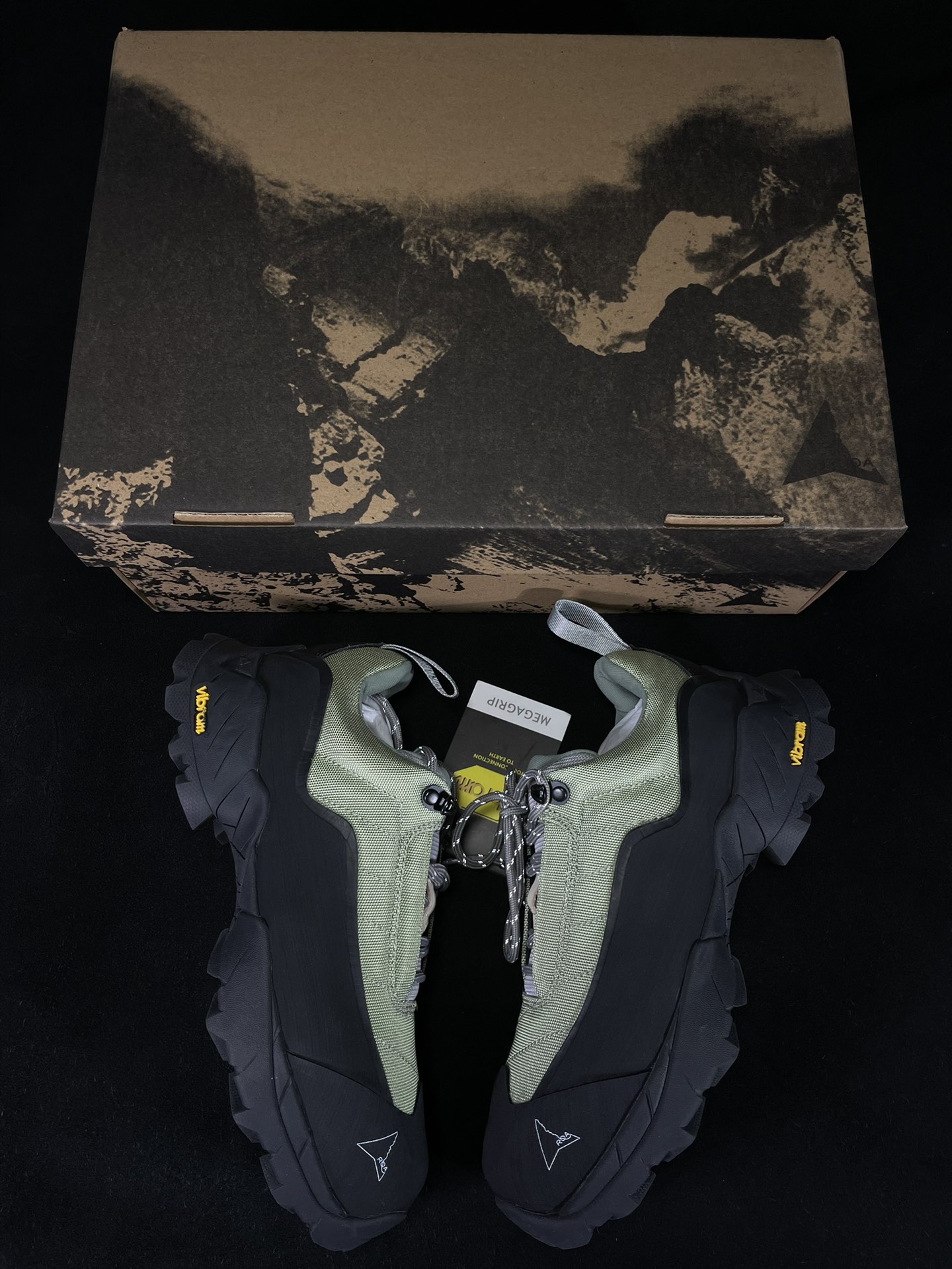  ROA Hiking 低筒 休闲 简约舒适 尼龙 户外登山鞋 男女同款 棕绿色