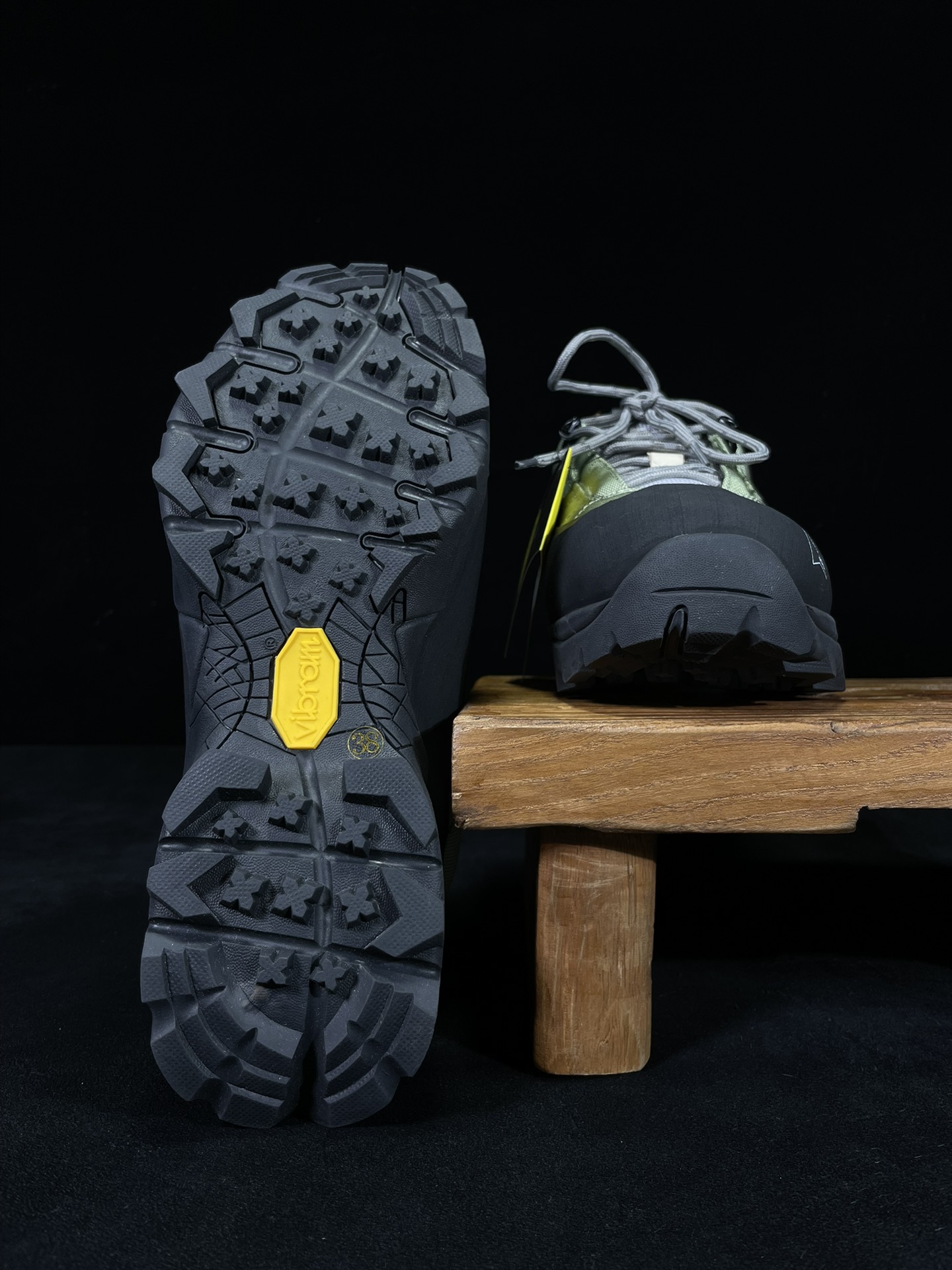  ROA Hiking 低筒 休闲 简约舒适 尼龙 户外登山鞋 男女同款 棕绿色