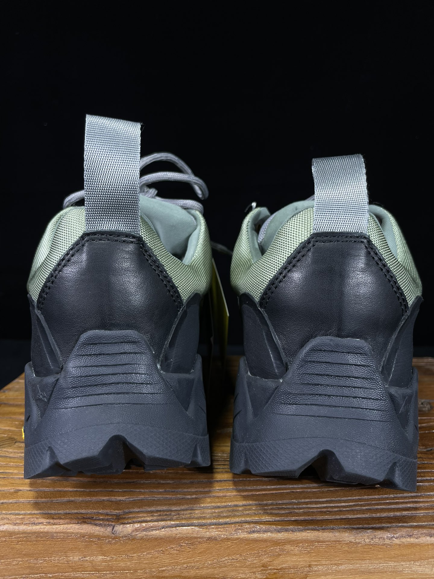  ROA Hiking 低筒 休闲 简约舒适 尼龙 户外登山鞋 男女同款 棕绿色