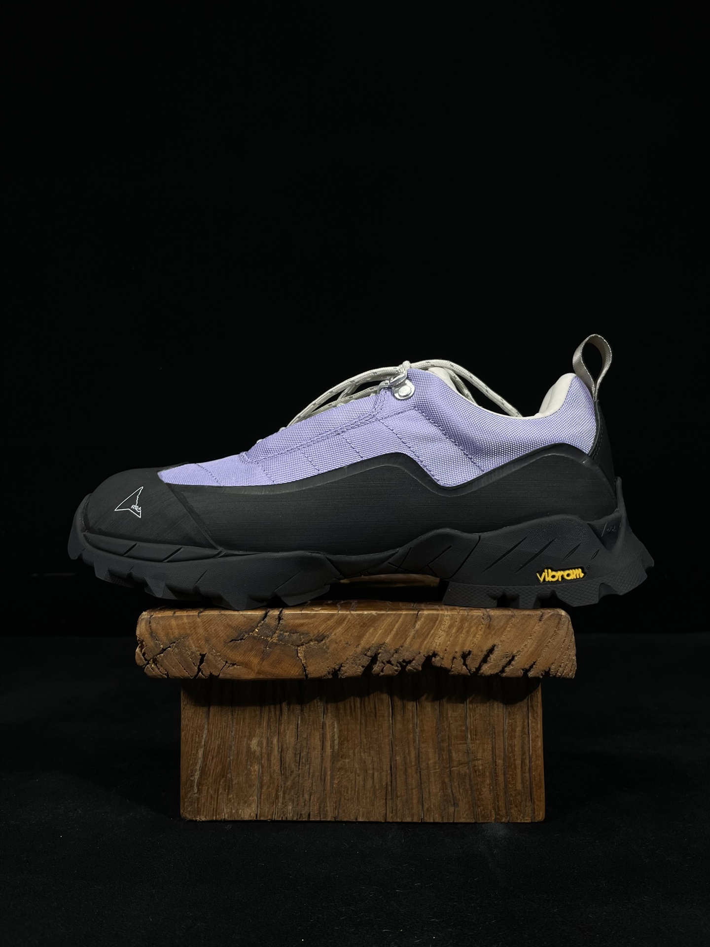  ROA Hiking 低筒 休闲 简约舒适 尼龙 户外登山鞋 男女同款 黑紫色