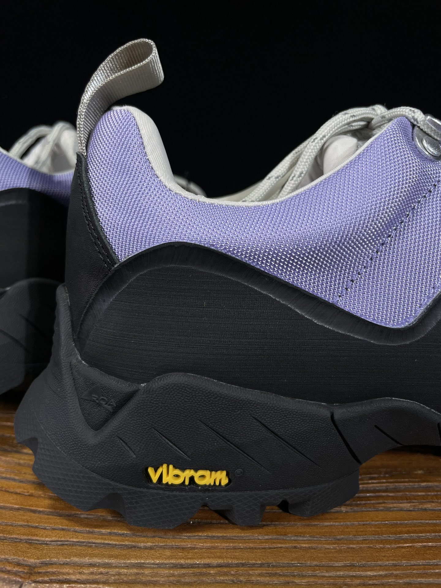  ROA Hiking 低筒 休闲 简约舒适 尼龙 户外登山鞋 男女同款 黑紫色