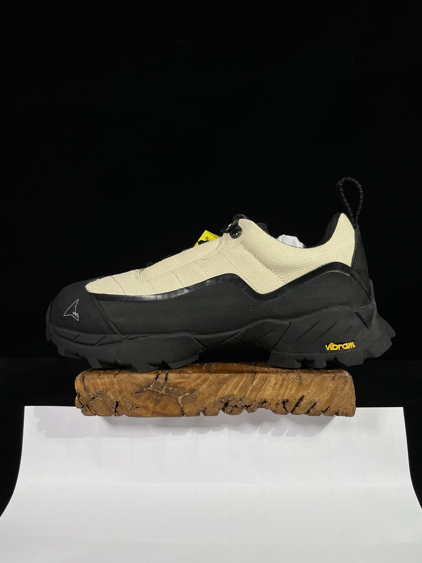  ROA Hiking 低筒 休闲 简约舒适 尼龙 户外登山鞋 男女同款 沙色