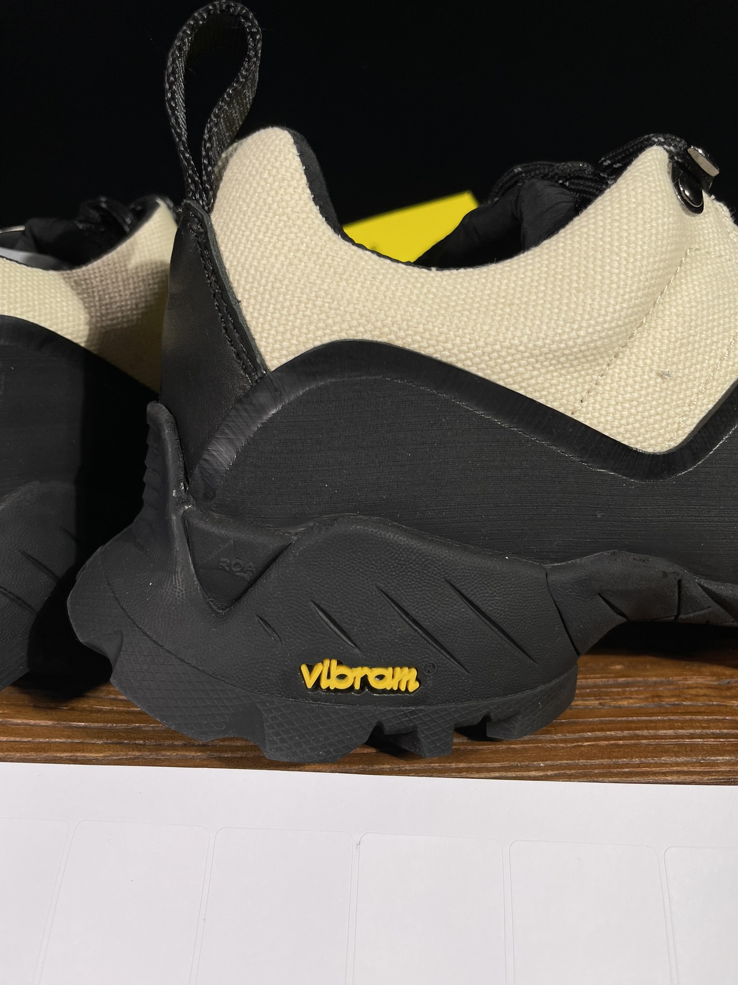  ROA Hiking 低筒 休闲 简约舒适 尼龙 户外登山鞋 男女同款 沙色