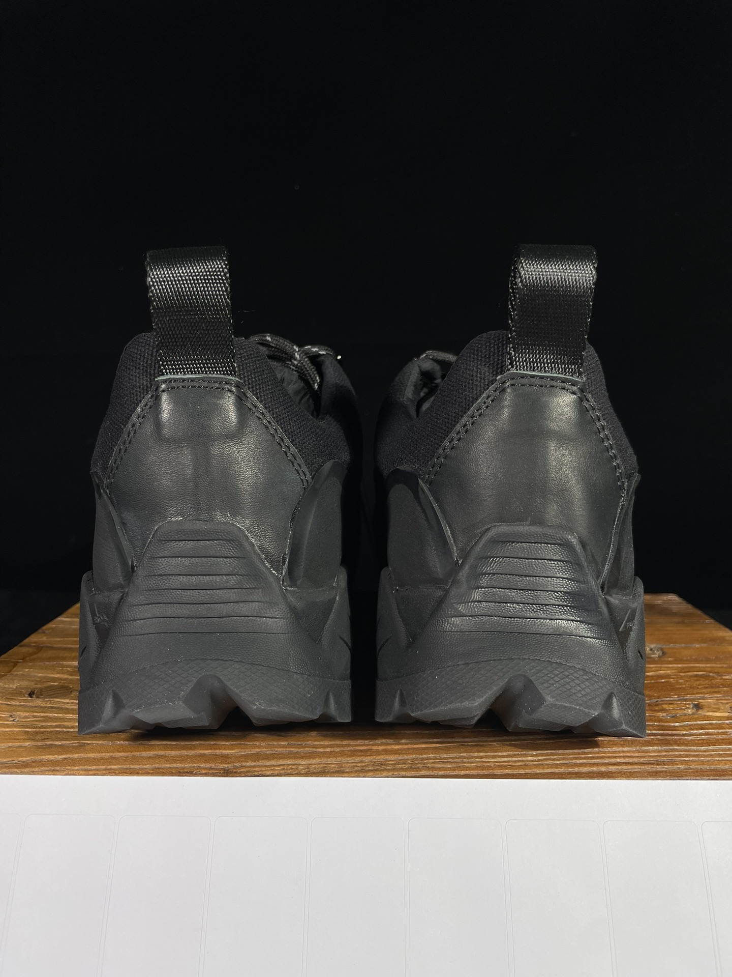  ROA Hiking 低筒 休闲 简约舒适 尼龙 户外登山鞋 男女同款 黑色