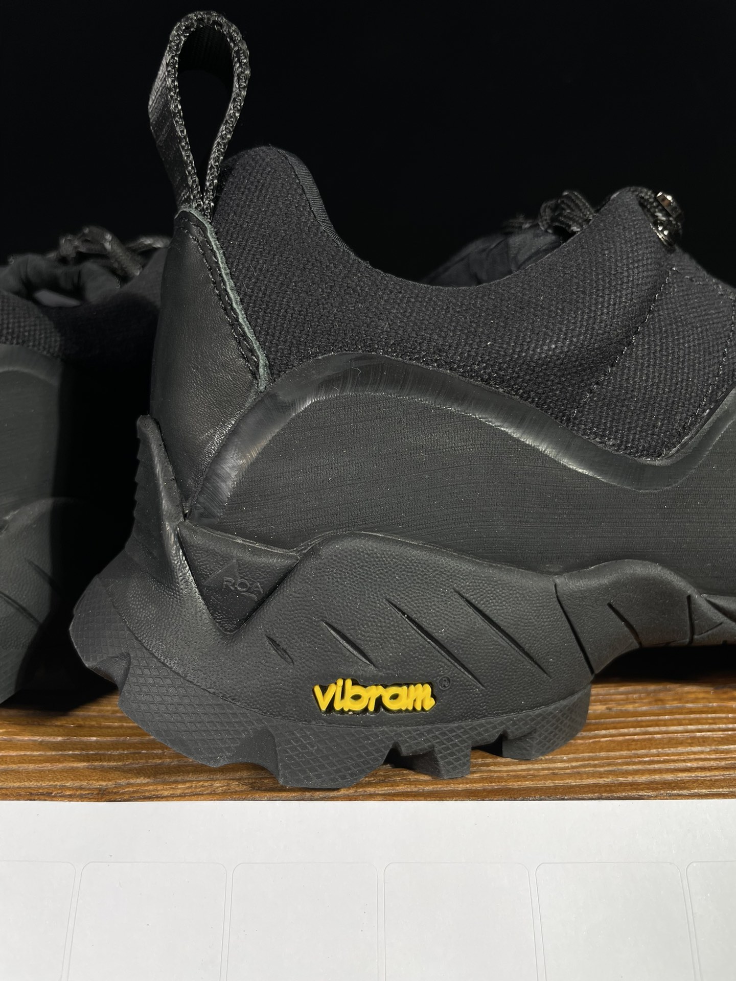  ROA Hiking 低筒 休闲 简约舒适 尼龙 户外登山鞋 男女同款 黑色