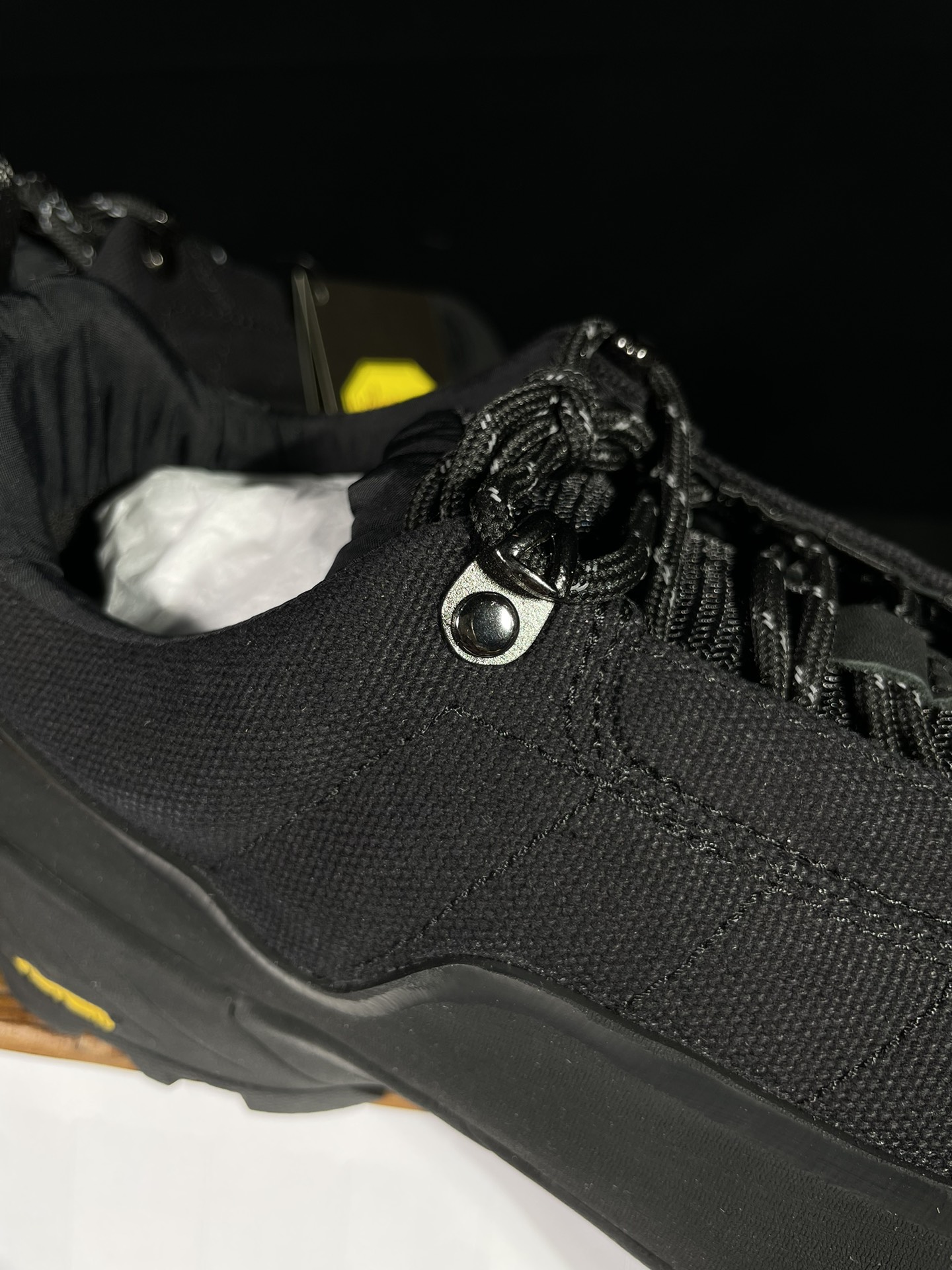  ROA Hiking 低筒 休闲 简约舒适 尼龙 户外登山鞋 男女同款 黑色