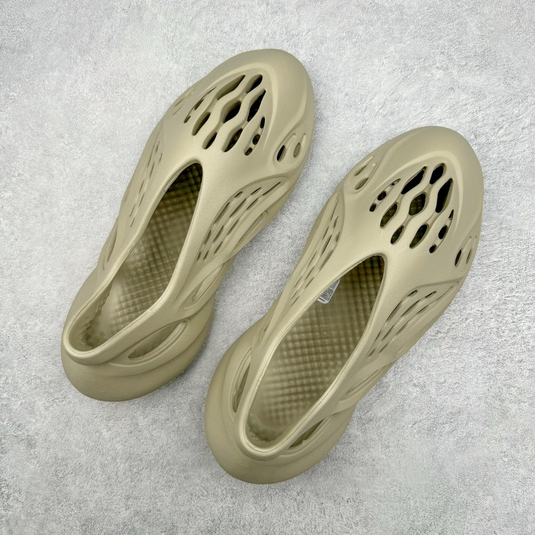  adidas originals Yeezy Foam Runner  运动凉鞋 洞洞鞋 拖鞋 室内室外拖 男鞋 浅棕色 GV 6840