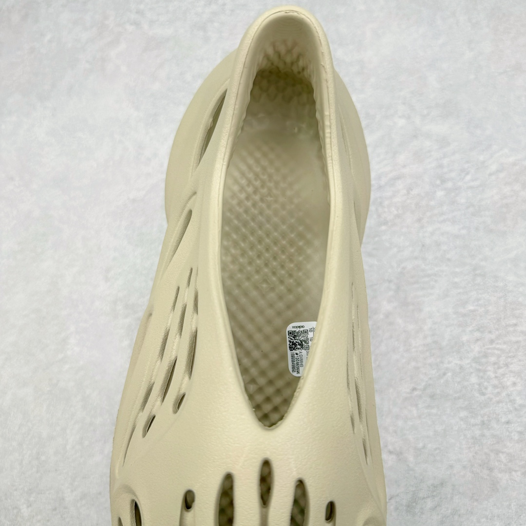  adidas originals Yeezy Foam Runner  运动凉鞋 洞洞鞋 拖鞋 室内室外拖 男鞋 浅棕色 GV 6840