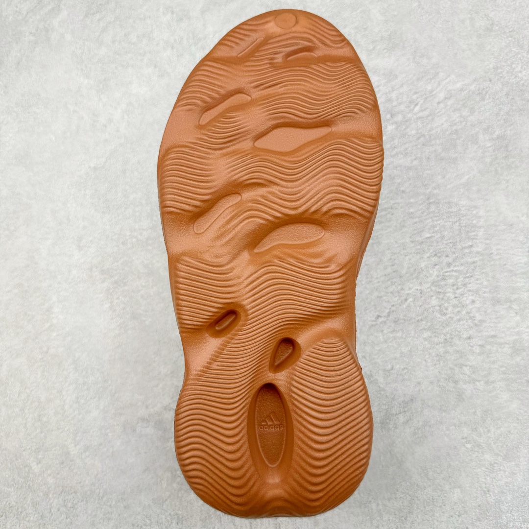  adidas originals Yeezy Foam Runner  运动凉鞋 洞洞鞋 拖鞋 室内室外拖 男鞋 亚麻 HP5335
