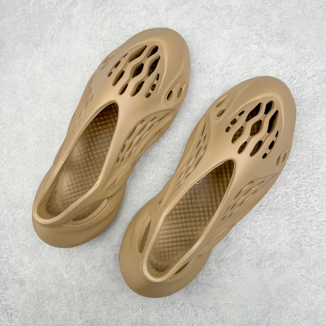  adidas originals Yeezy Foam Runner  运动凉鞋 洞洞鞋 拖鞋 室内室外拖 男鞋 浅棕 GV6842