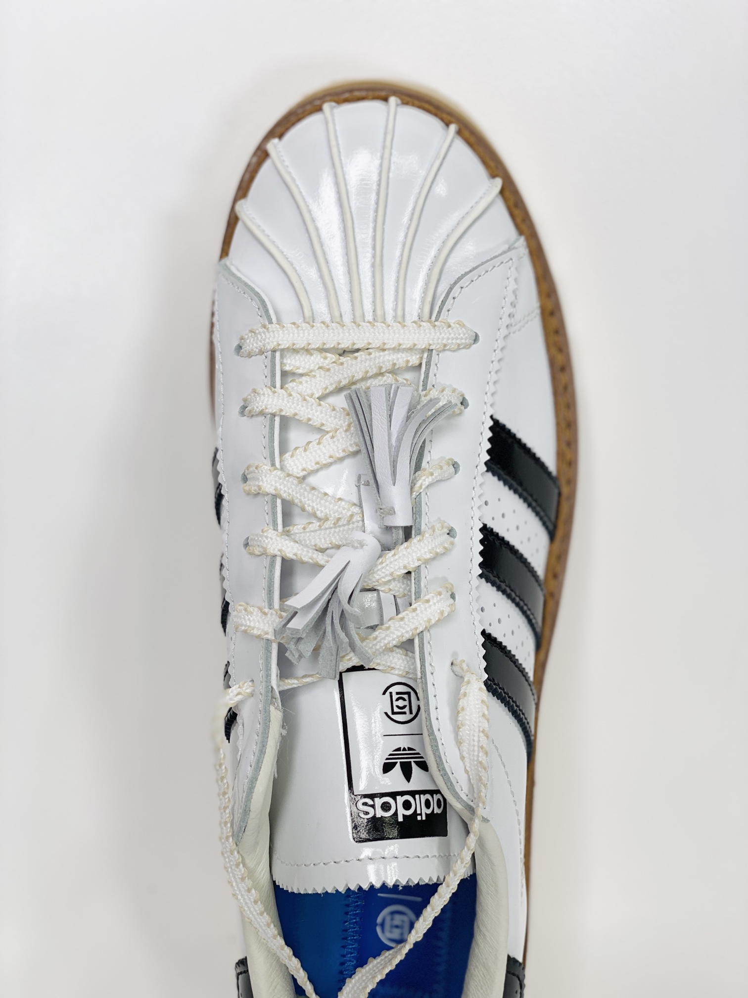 CLOT x Neighbored x adidas Originals Superstar 低筒 复古板鞋 休闲鞋 男鞋 女鞋  白色IH3132