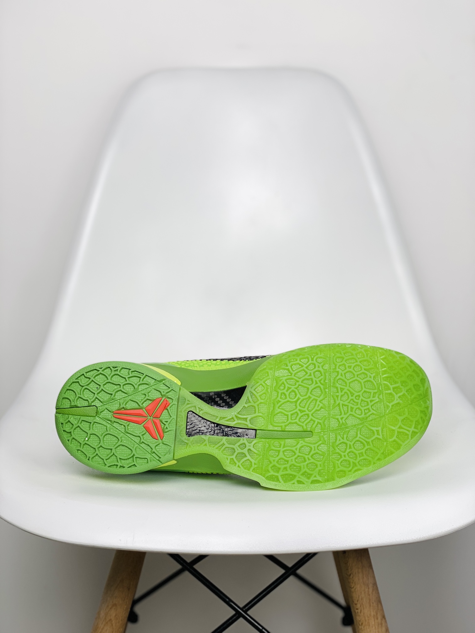 滅世純原 KOBE6 Protro Green Apple 科比 6 2020復刻 青竹絲 青蜂俠 球鞋 籃球鞋 實戰鞋 前後氣墊 真碳板 男鞋 CW2190-300