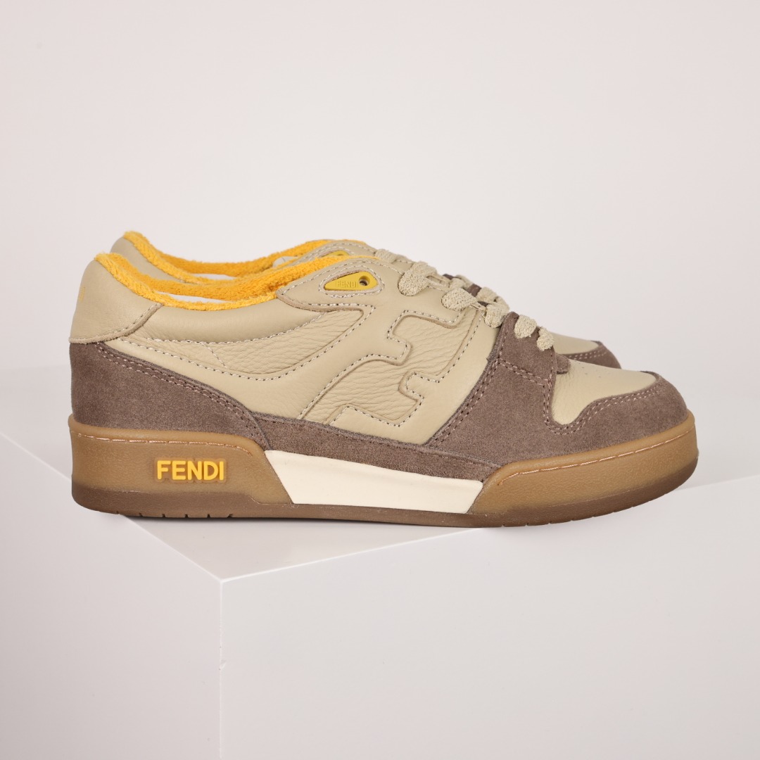 FENDI芬迪 Match 低筒 拼接 复古百搭 时尚板鞋 平底 休闲鞋 男女同款 棕黄