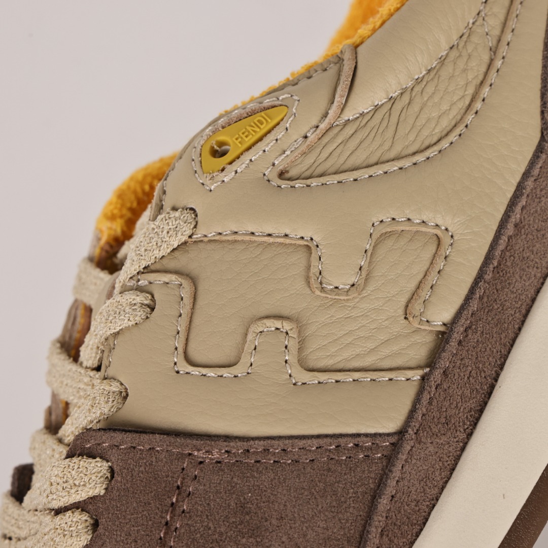 FENDI芬迪 Match 低筒 拼接 复古百搭 时尚板鞋 平底 休闲鞋 男女同款 棕黄