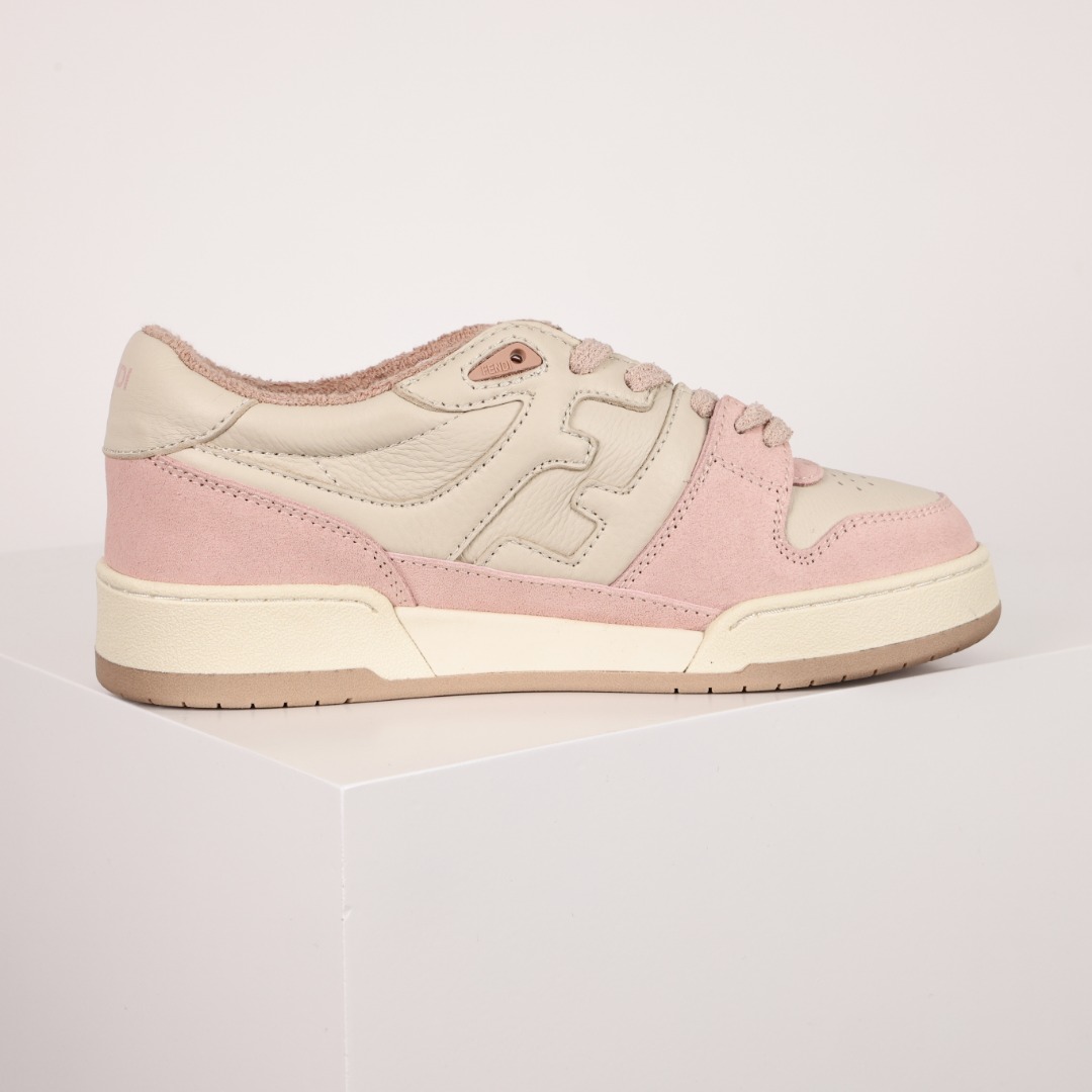  FENDI芬迪 Match 低筒 拼接 复古百搭 时尚板鞋 平底 休闲鞋 男女同款 白粉