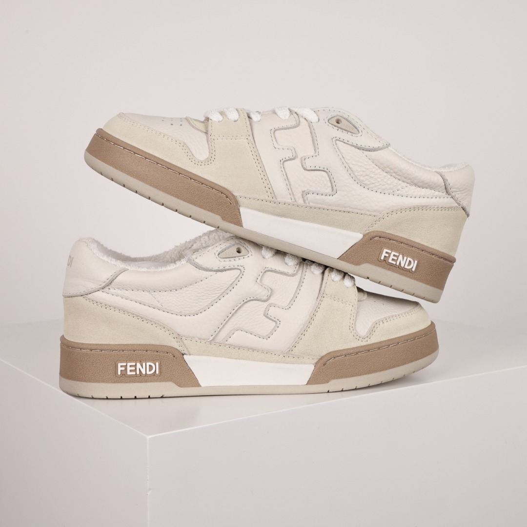  FENDI芬迪 Match 低筒 拼接 复古百搭 时尚板鞋 平底 休闲鞋 男女同款 白色