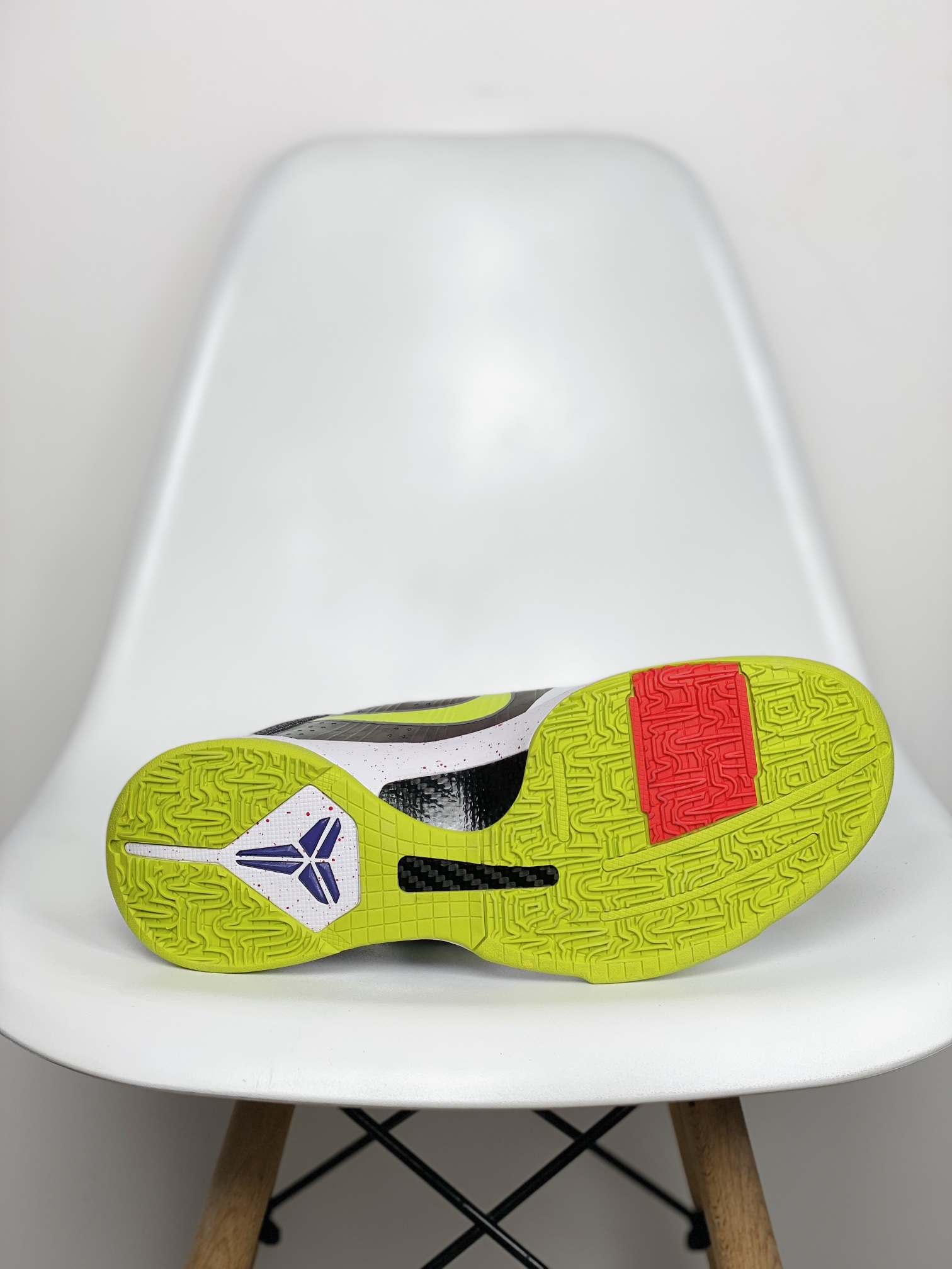 到货后不可临时取消退换 H12 KOBE5 Chaos 低筒 前掌气垫 球鞋 籃球鞋 實戰鞋  真碳板 男鞋 小丑 CD4991-100