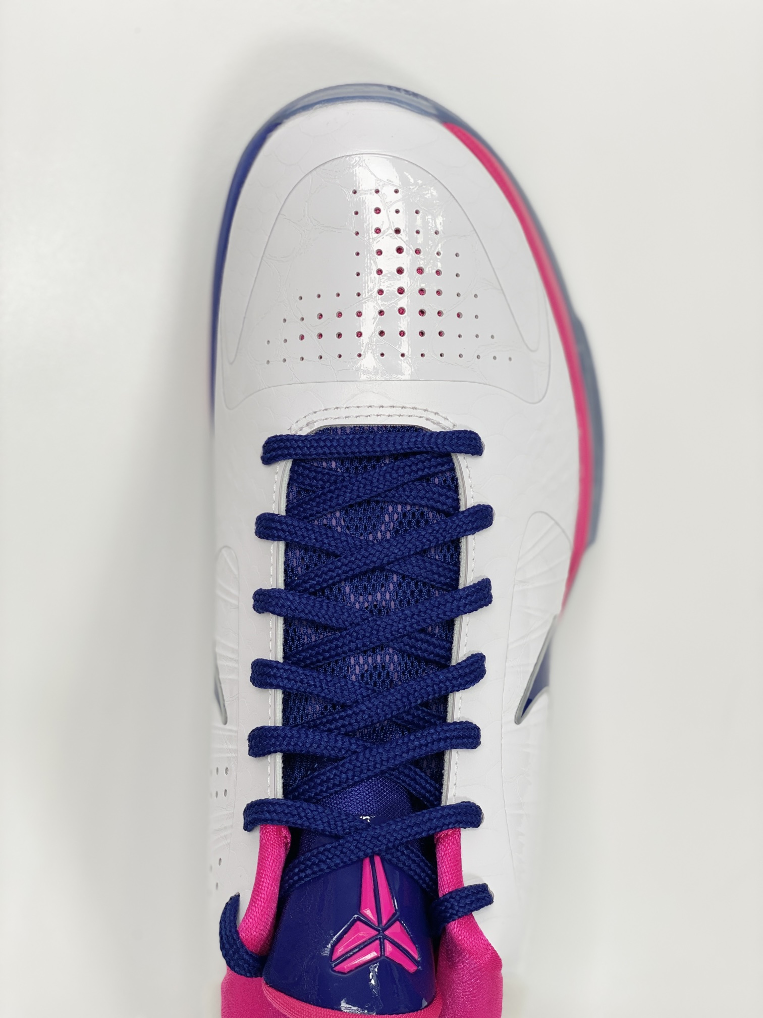 到货后不可临时取消退换 H12 KOBE5 Kay Yow 低筒 前掌气垫 球鞋 籃球鞋 實戰鞋  真碳板 男鞋 乳腺癌 CW2210-100