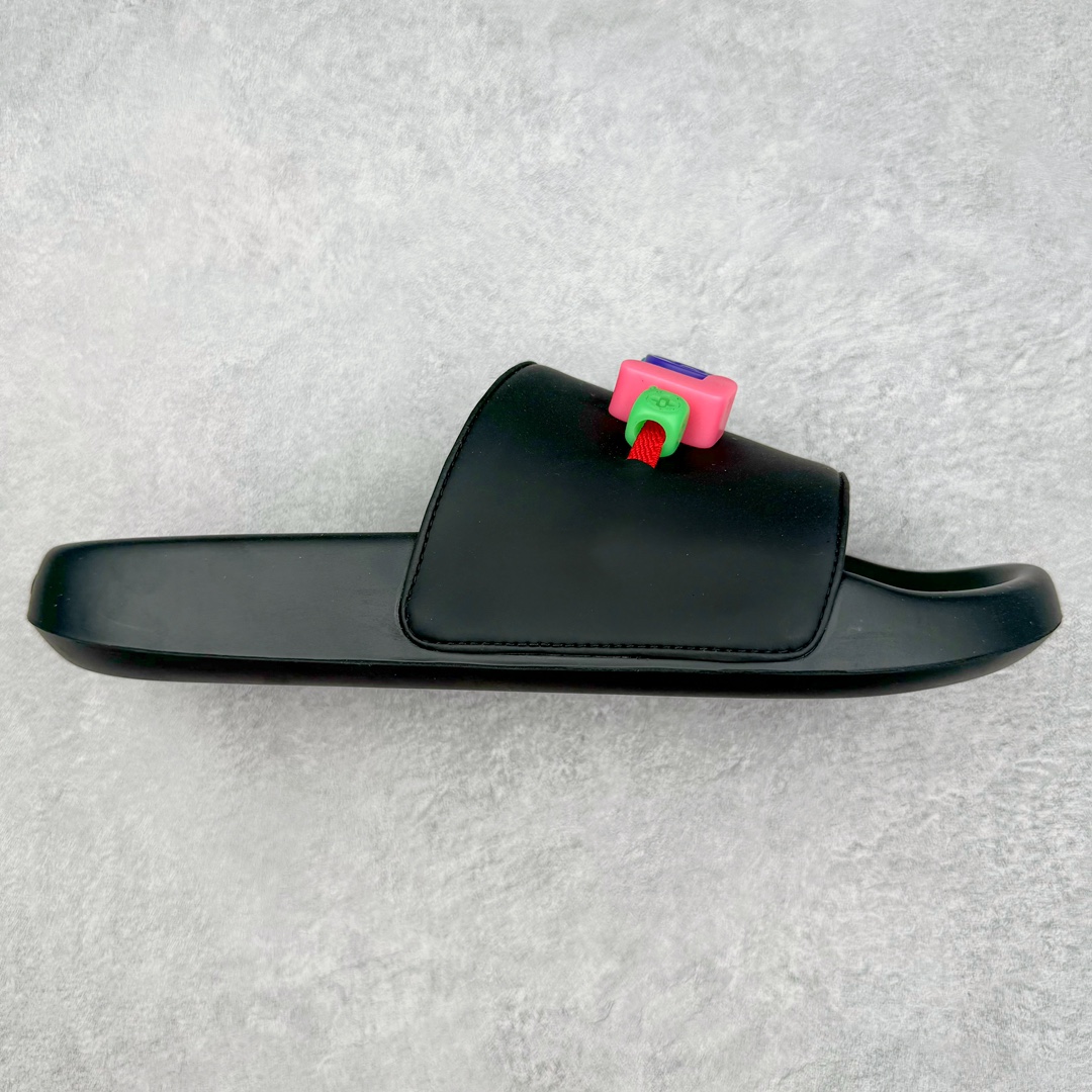  LV拖鞋 Louis Vuitton 路易威登  浮雕 压纹  户外 时尚凉拖 室内外 休闲鞋  六色