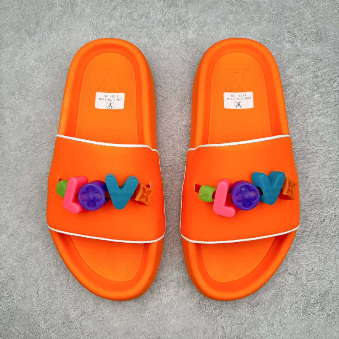  LV拖鞋 Louis Vuitton 路易威登  浮雕 压纹  户外 时尚凉拖 室内外 休闲鞋  六色