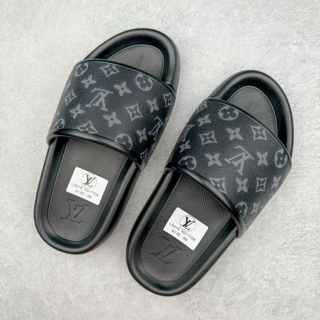  LV拖鞋 Louis Vuitton 路易威登  浮雕 压纹  户外 时尚凉拖 室内外 休闲鞋  六色