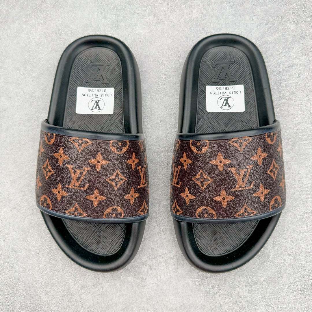  LV拖鞋 Louis Vuitton 路易威登  浮雕 压纹  户外 时尚凉拖 室内外 休闲鞋  六色
