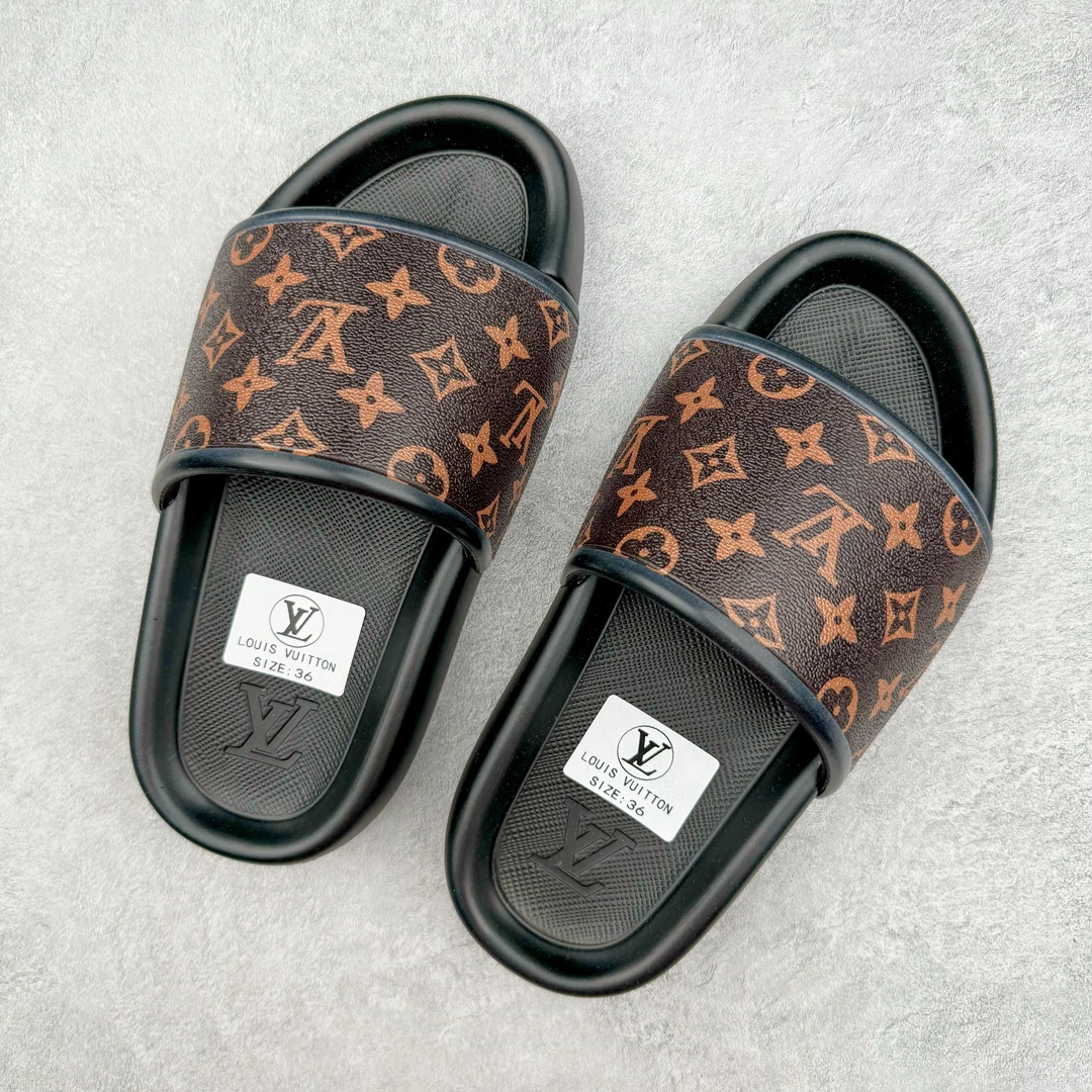  LV拖鞋 Louis Vuitton 路易威登  浮雕 压纹  户外 时尚凉拖 室内外 休闲鞋  六色