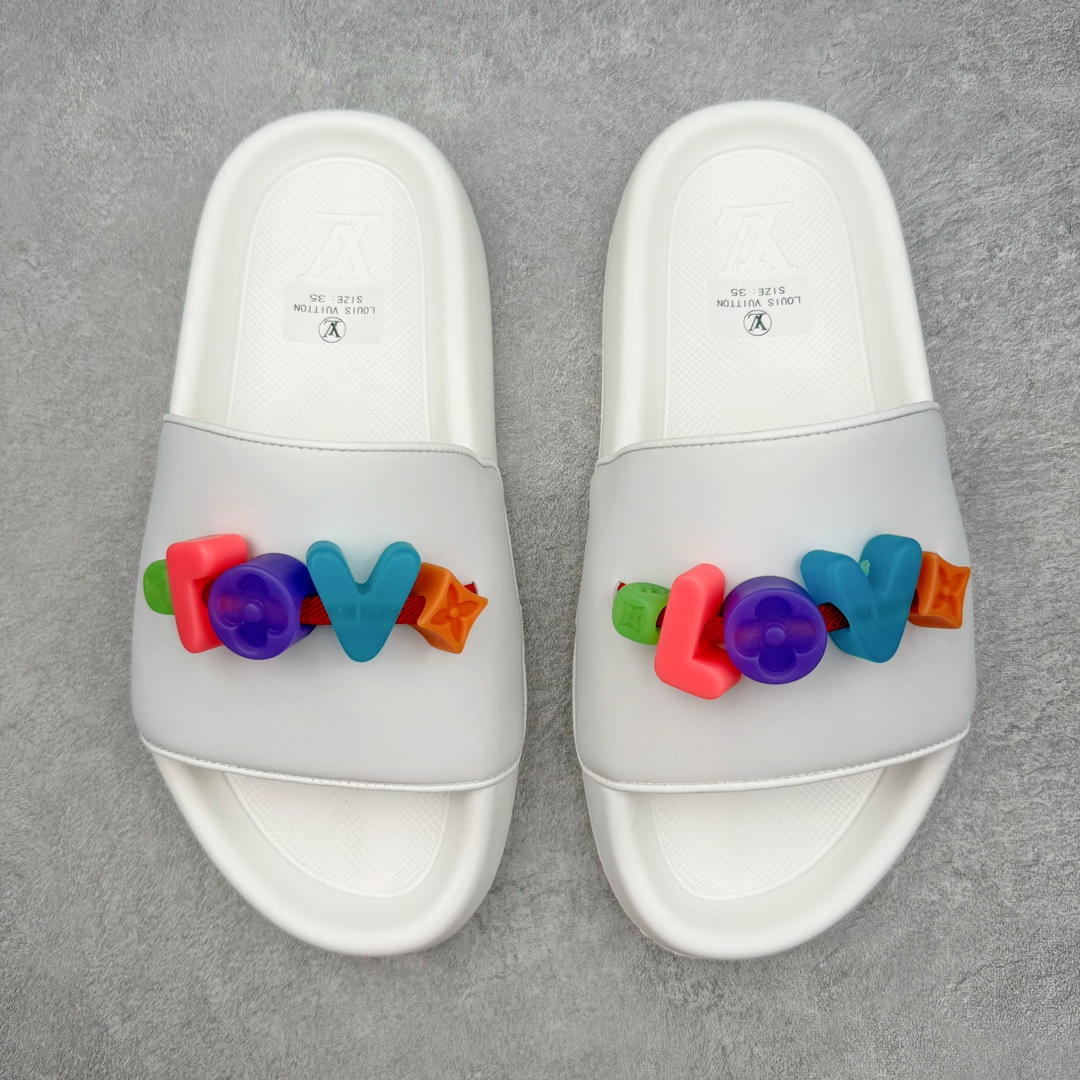  LV拖鞋 Louis Vuitton 路易威登  浮雕 压纹  户外 时尚凉拖 室内外 休闲鞋  六色