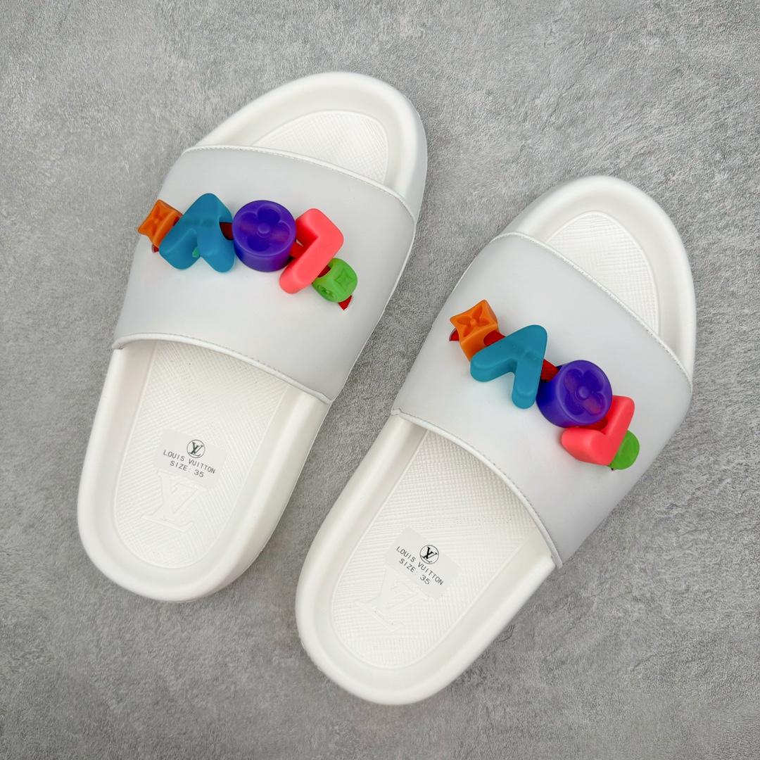  LV拖鞋 Louis Vuitton 路易威登  浮雕 压纹  户外 时尚凉拖 室内外 休闲鞋  六色